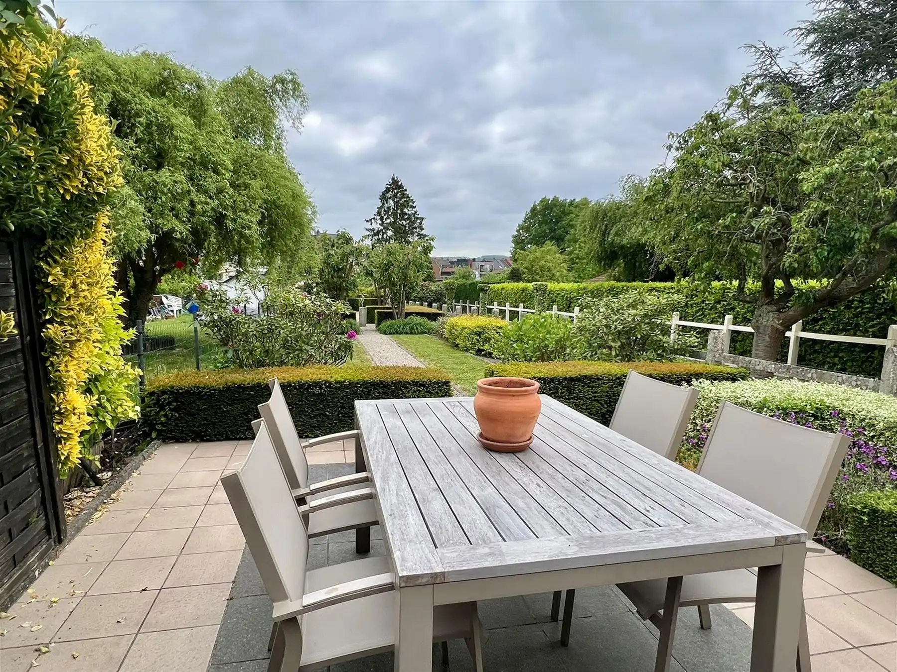 Gezellige woning met 3 slaapkamers, mooie tuin en zolder met mogelijkheden foto 5