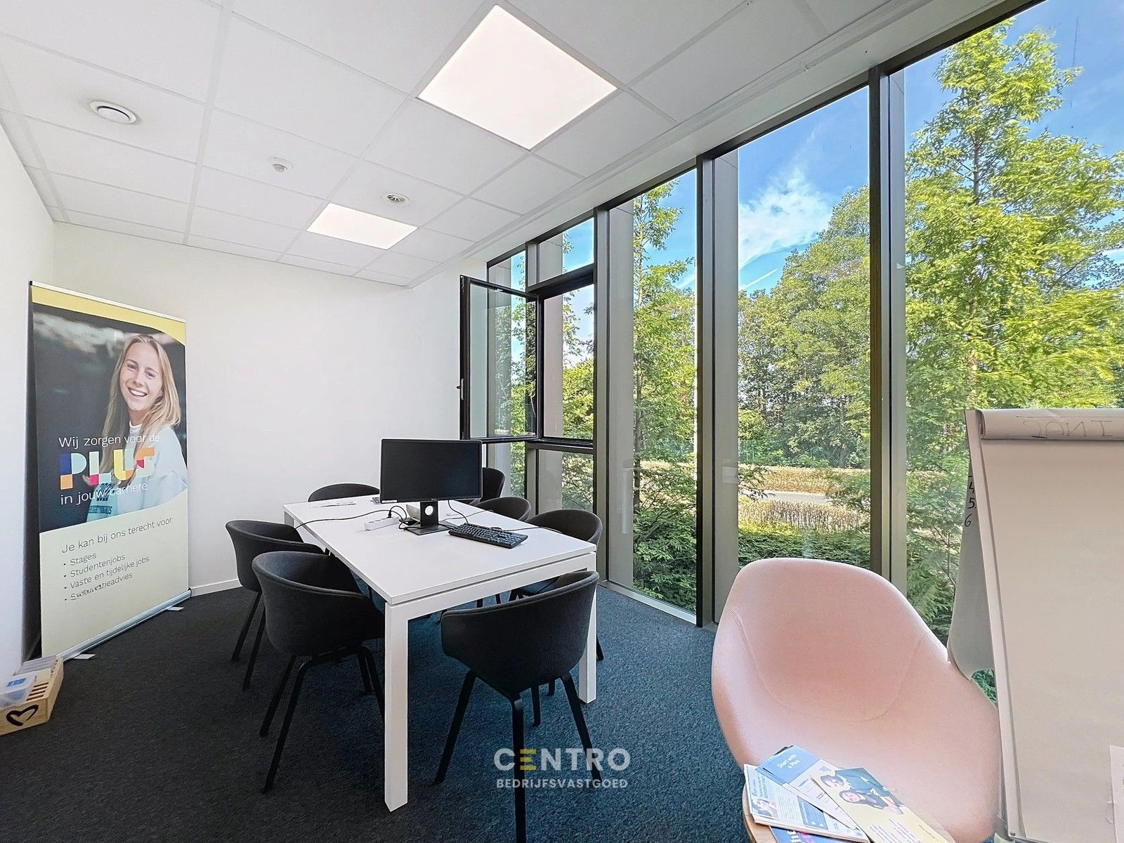 Instapklare kantoorruimte 175 m² TE HUUR in prestigieus D-One gebouw – Kortrijk. foto 12
