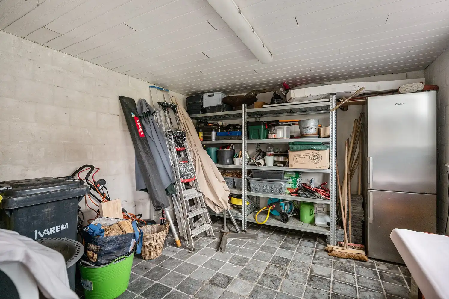 Volledig vernieuwde gezinswoning met tuin. foto 35