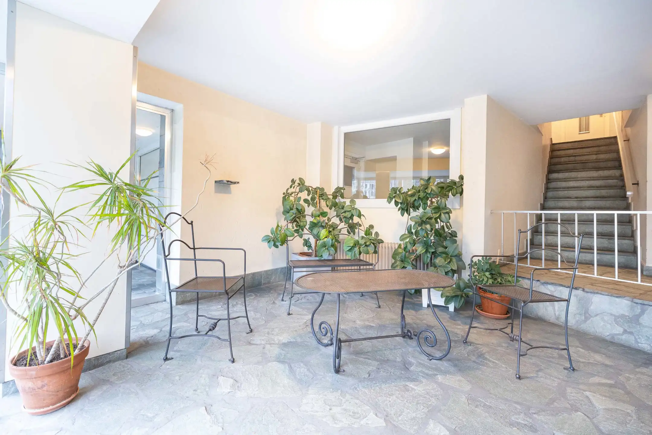 Zeker investeren in hartje Woluwe foto 14