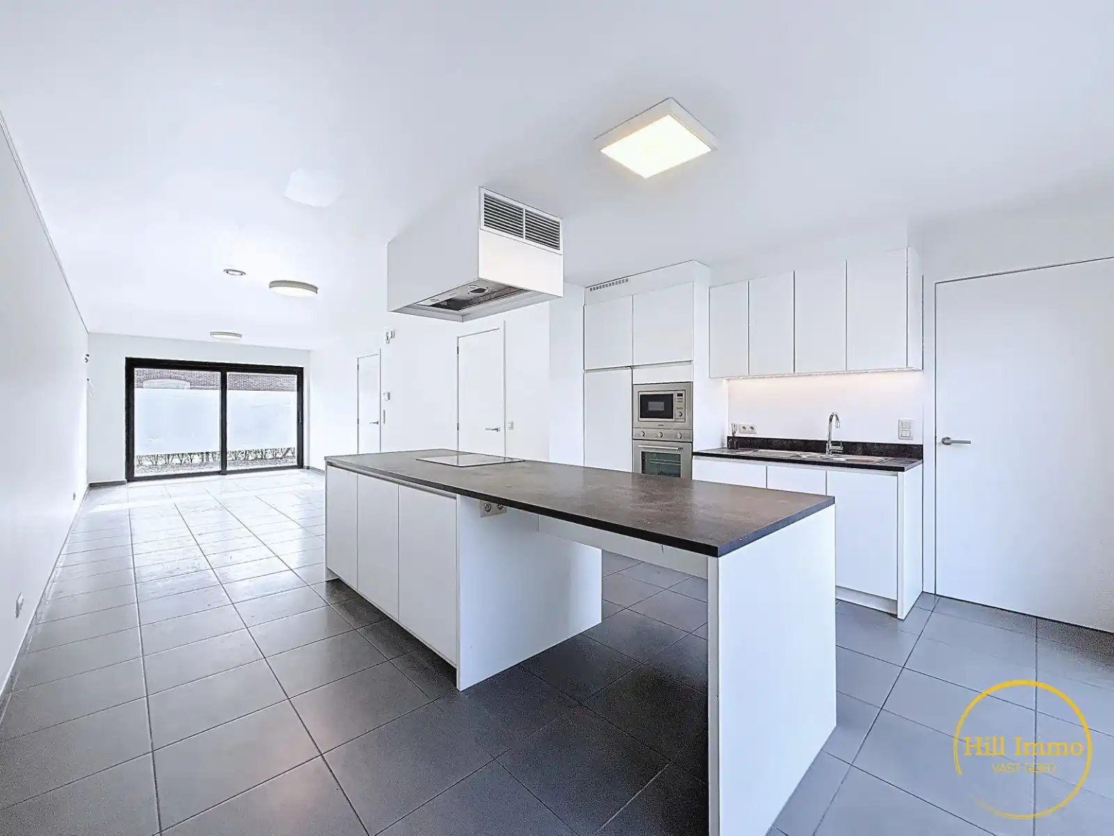 Woning te Dikkebus met garage en 3 slaapkamers foto 2