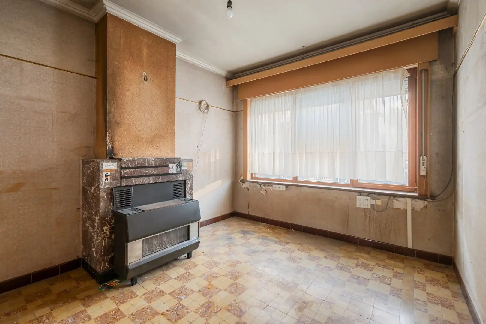 Woning met 7 slaapkamers en tuin met uitweg in Dadizele-centrum foto 5