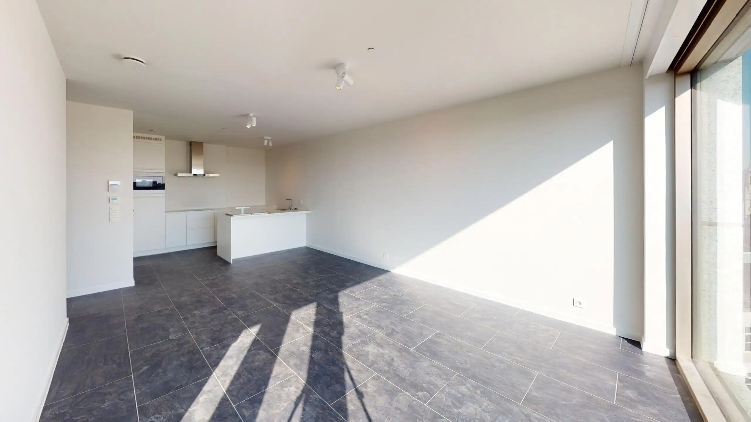 ANTWERPEN - Recent appartement met panoramische uitzicht  foto 3
