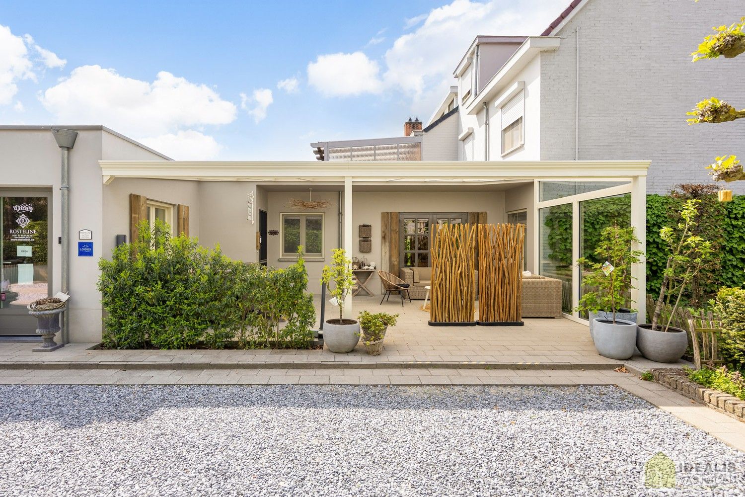 IDEALIS VASTGOED – Prachtige, stijlvolle woning mét B&B-gedeelte, van maar liefst +-315m² foto 4