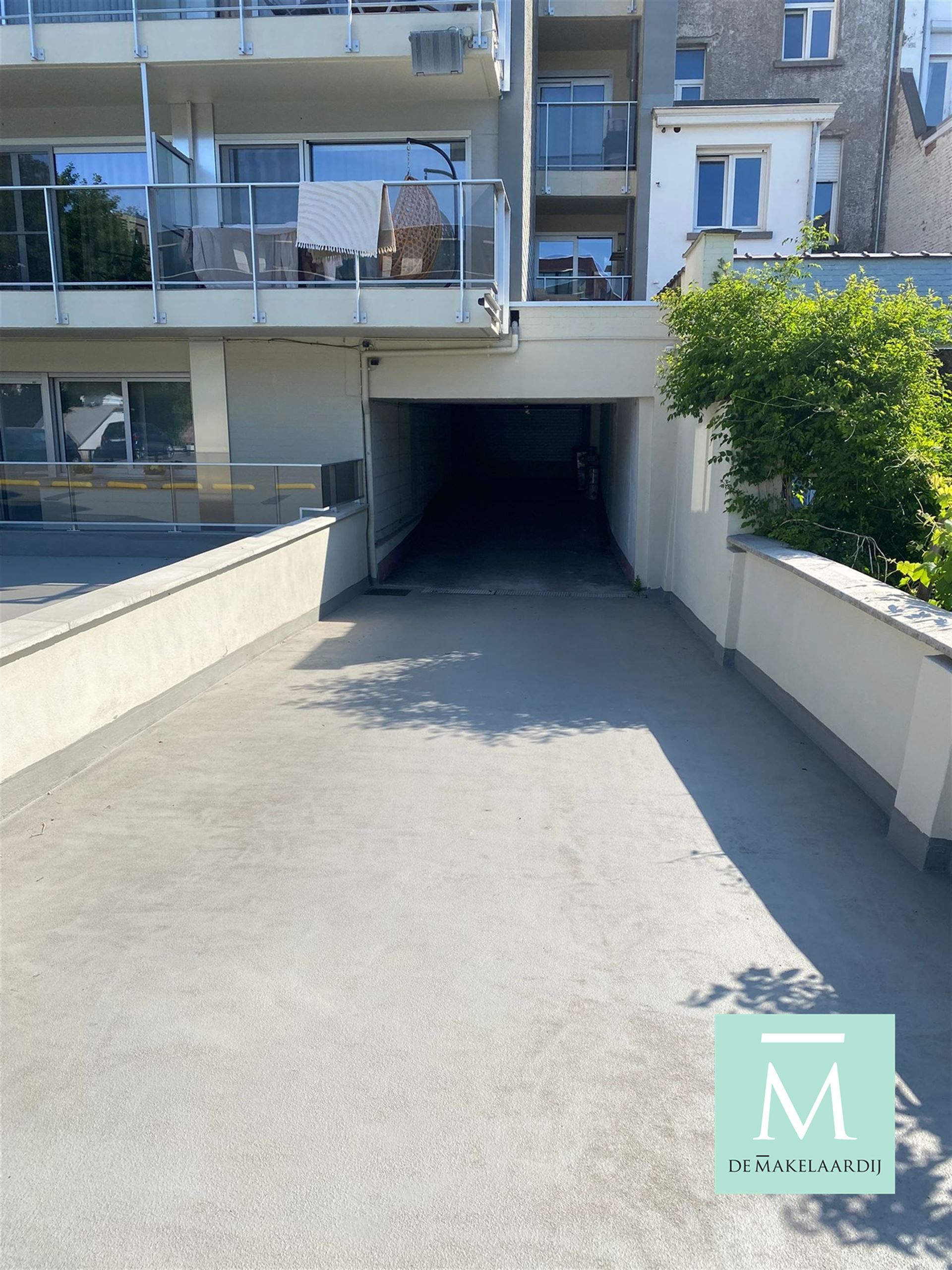 Meerdere autostaanplaatsen op toplocatie in Mechelen Residentie Jef Denyn foto 3