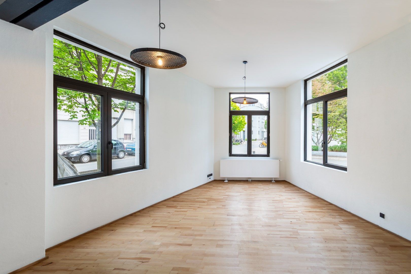 Kleinschalig renovatieproject op een zuchtje van Park Spoor Noord foto {{pictureIndex}}