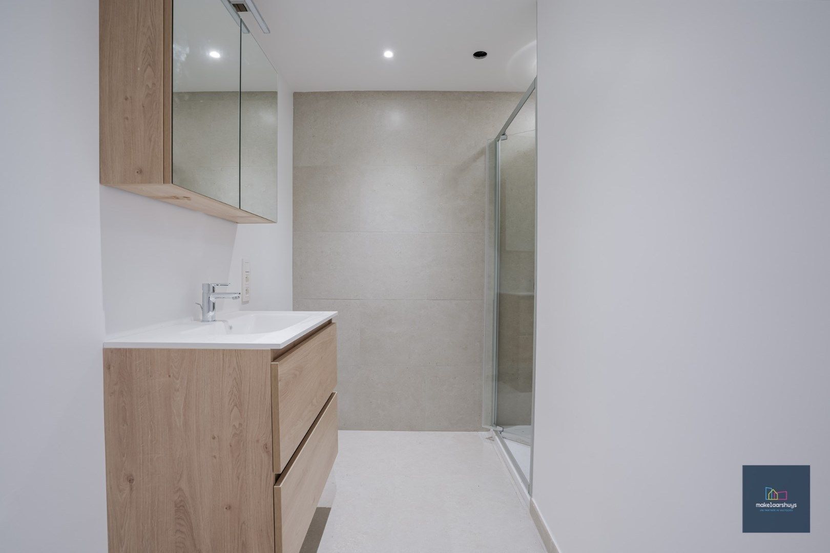 Gunstig gelegen en recent gerenoveerd 2 slaapkamerappartement nabij het Zuid-Park foto 7