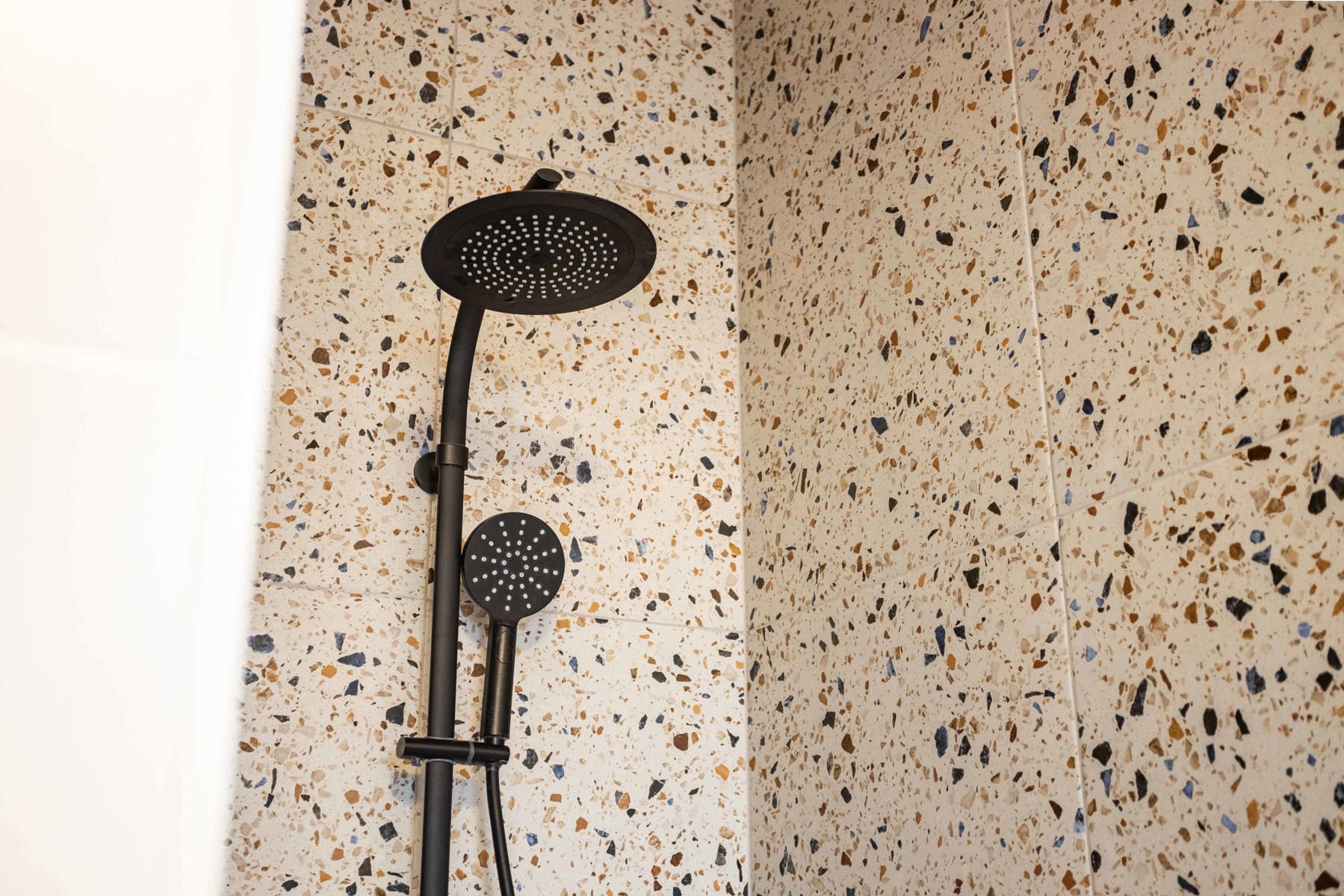 Instapklare bungalow met 3 slaapkamers en ruime tuin. foto 14