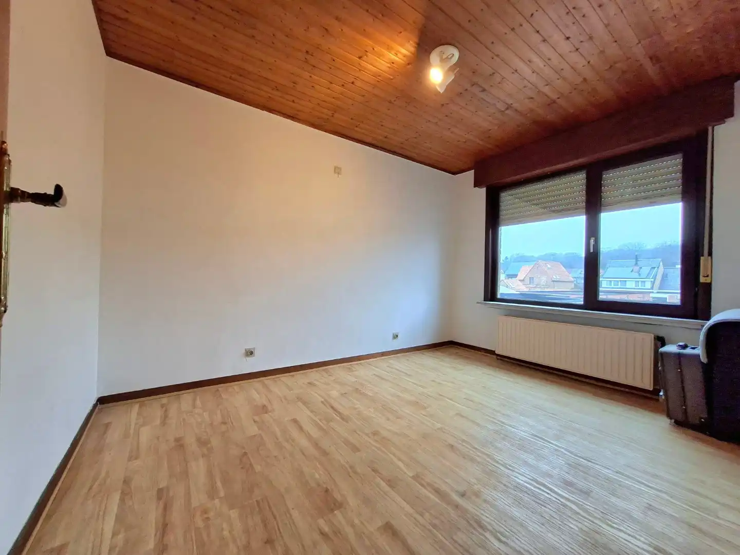 Gezellige halfopen woning  foto 9