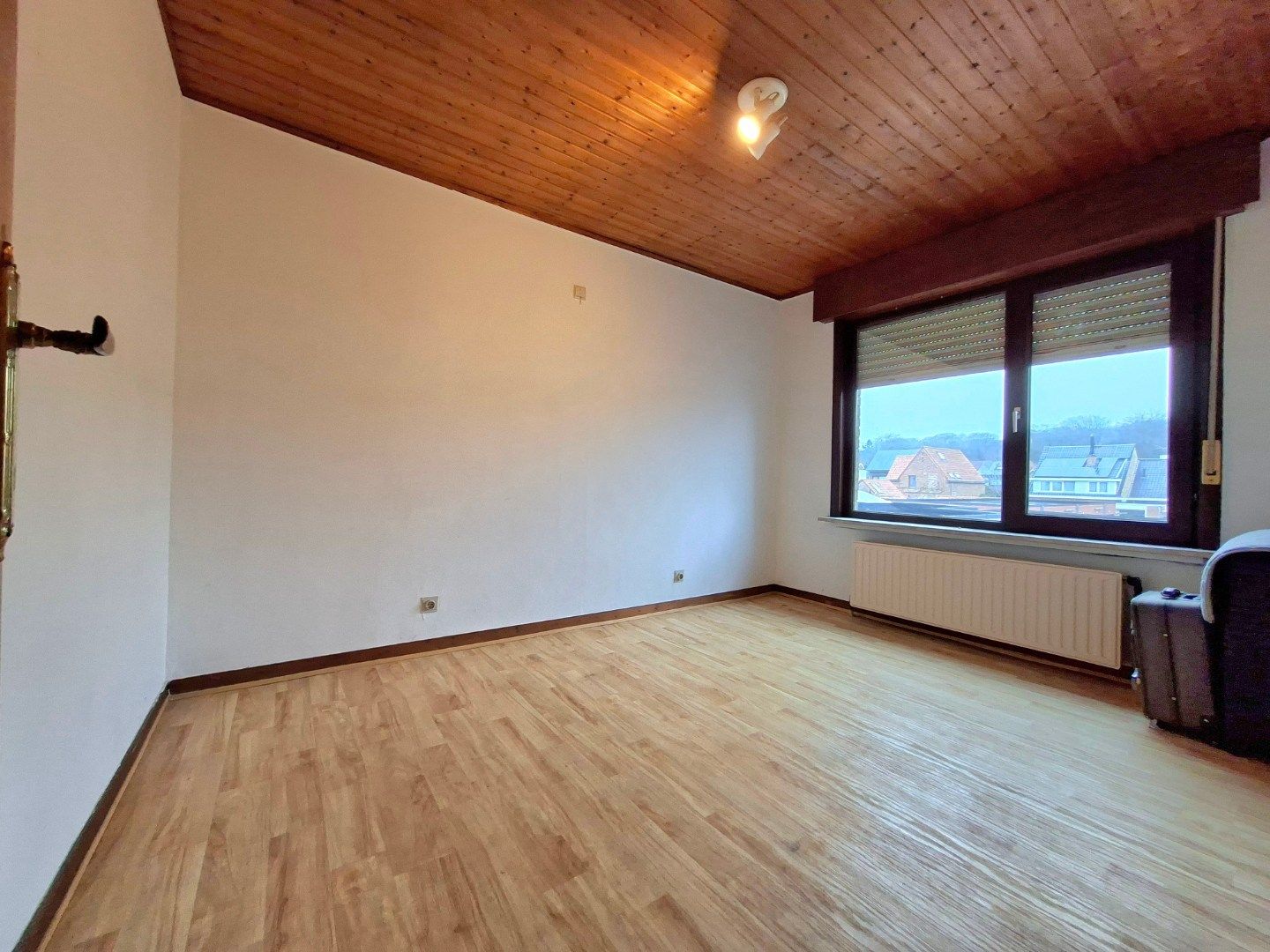 Gezellige halfopen woning  foto 9