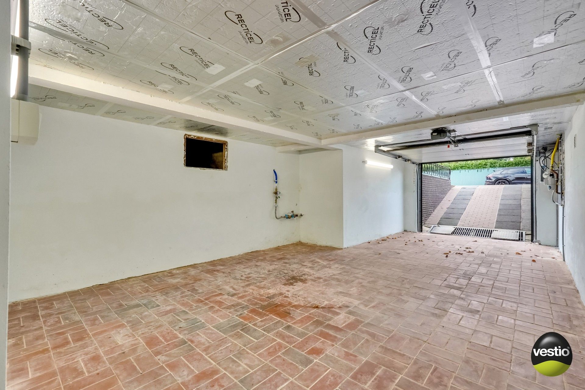 GERENOVEERDE WONING MET 5 SLAAPKAMERS foto 27