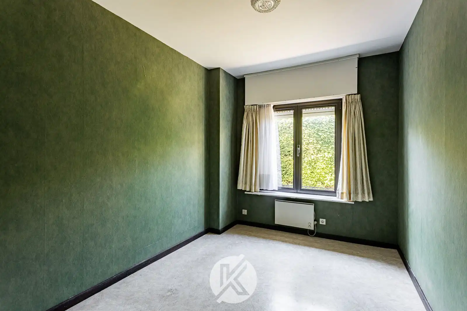 Robuuste bungalow op een interessante locatie foto 16
