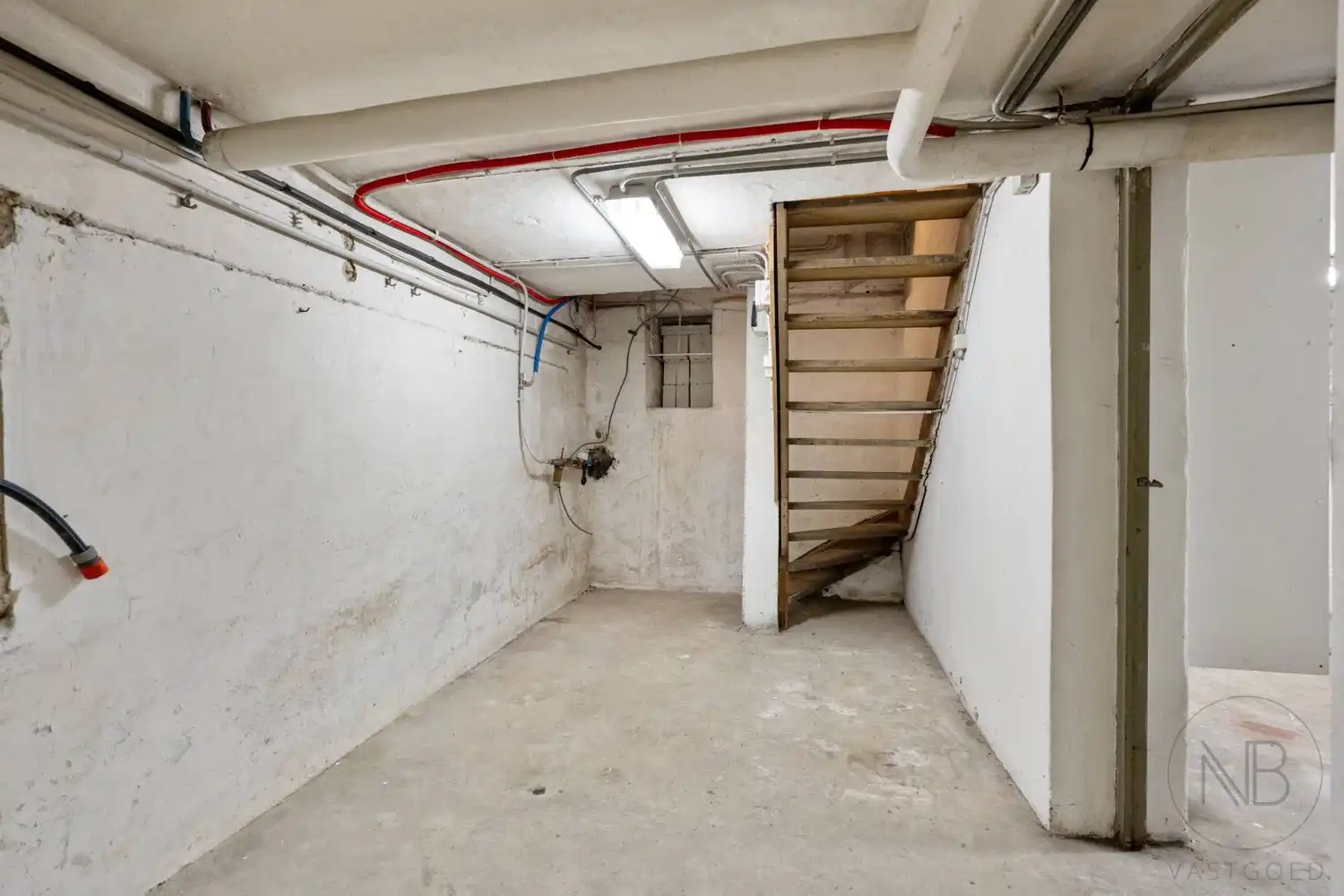 Karaktervolle woning met authentieke charme en lichtrijke tuinkamer! foto 34
