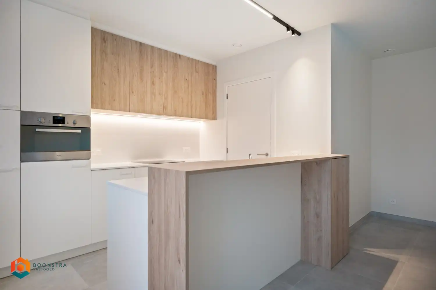 Energiezuinig nieuwbouwapp. met 2 slpkrs, bureau en parking foto 4