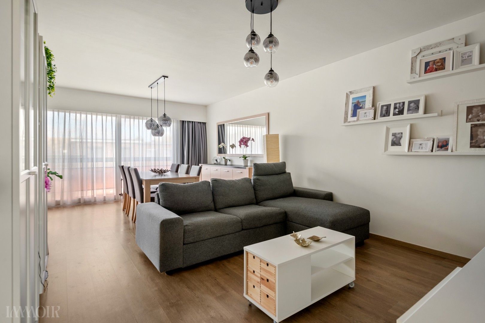 Instapklaar appartement met tuin en garage in Kapellen. foto 3