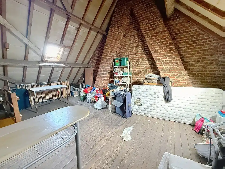 Op te frissen stadswoning in het centrum van Roeselare foto 10