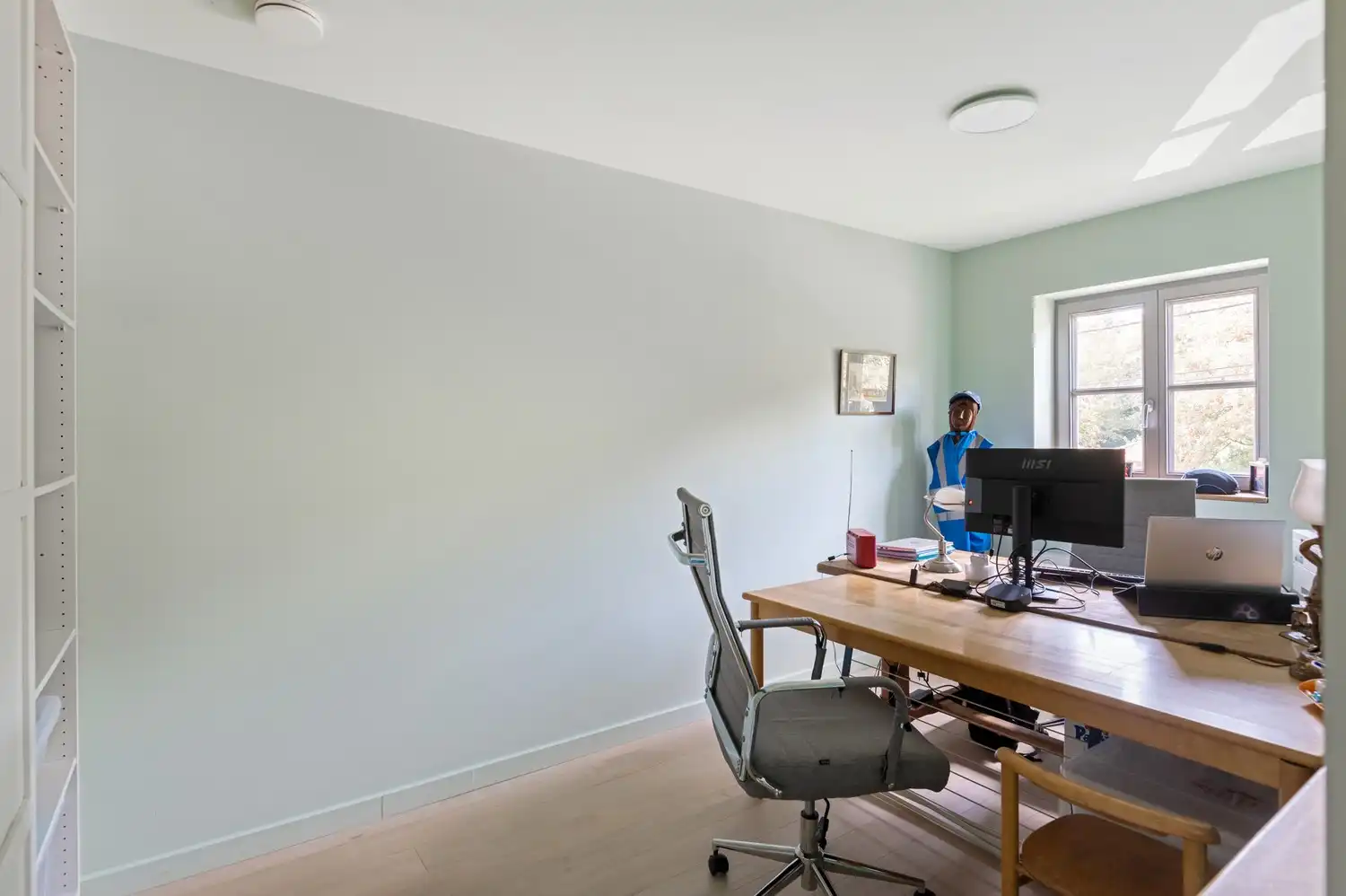 Instapklare, energiezuinige woning met 3 slaapkamers & tuin te Lier! foto 18