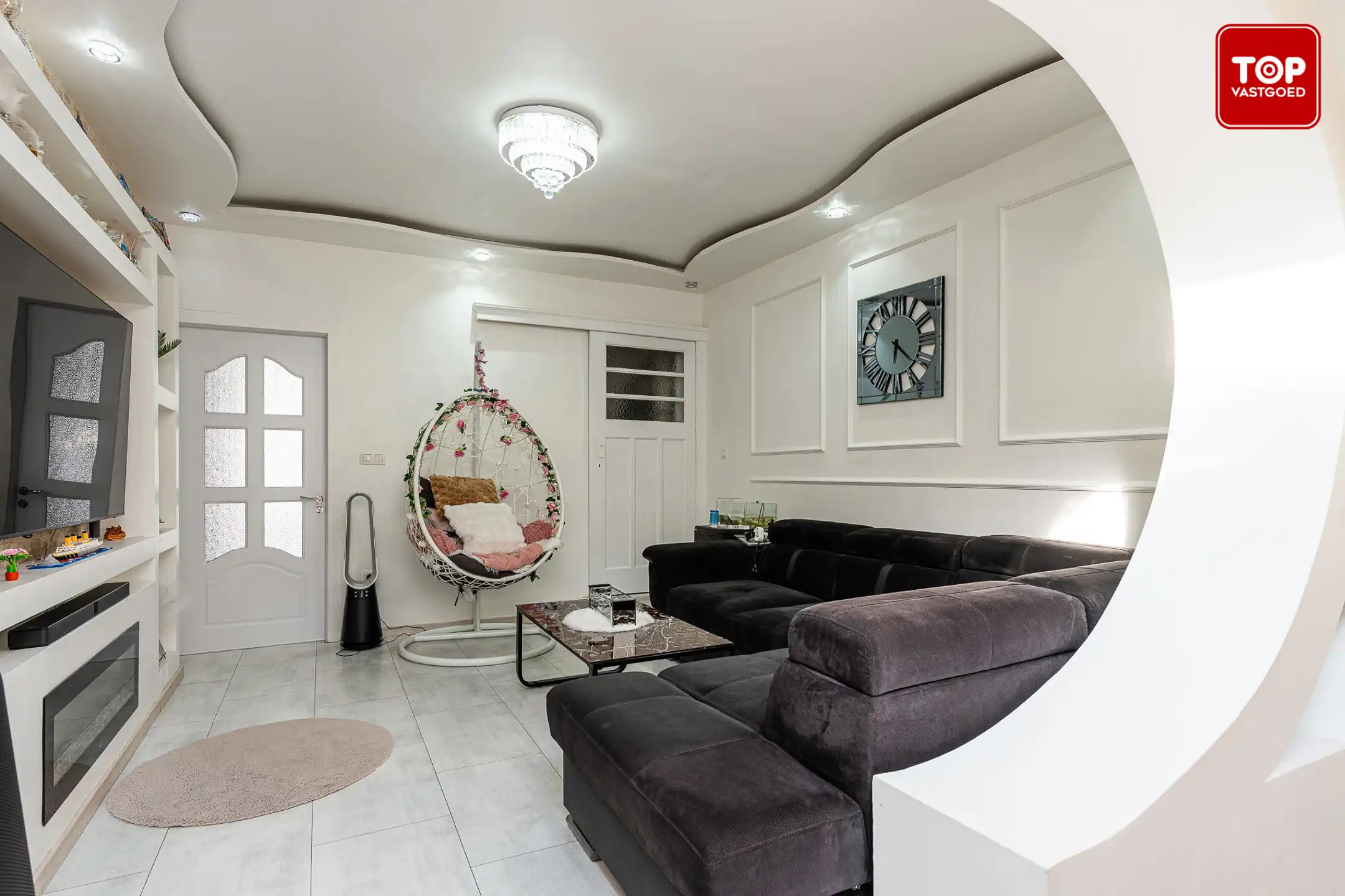 Instapklare woning met 2 ruime slaapkamers nabij Bourgoyen foto 3
