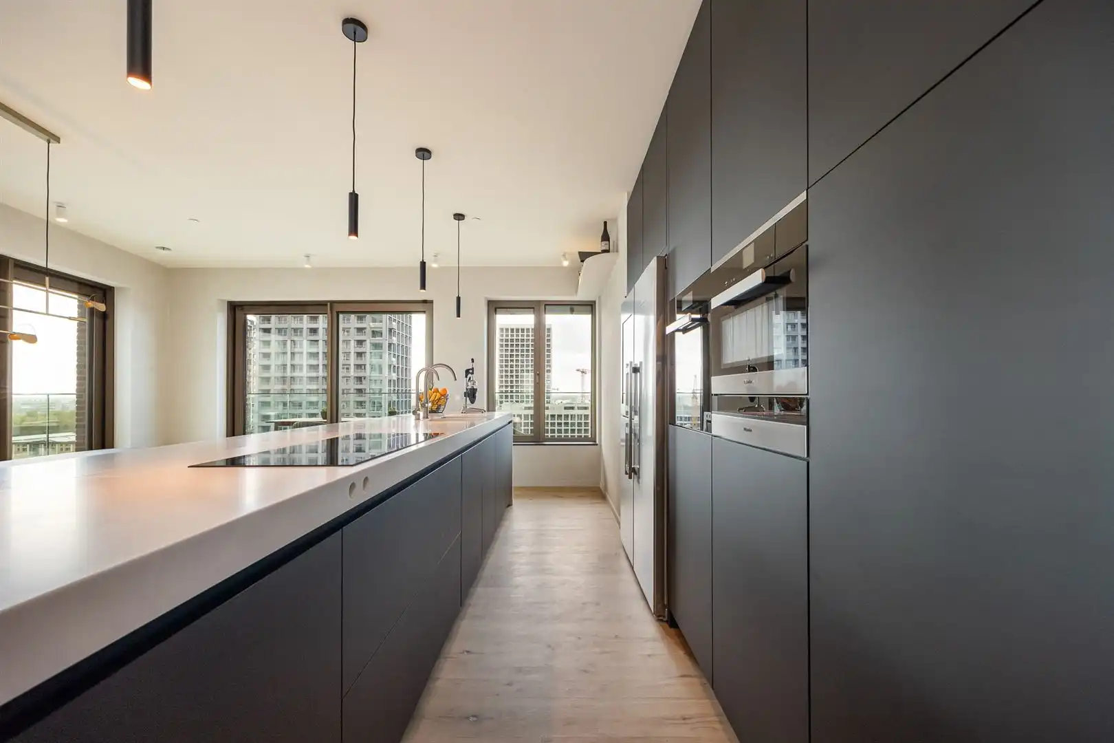 Wonen met prachtige panorama's en XXL-terrassen foto 2