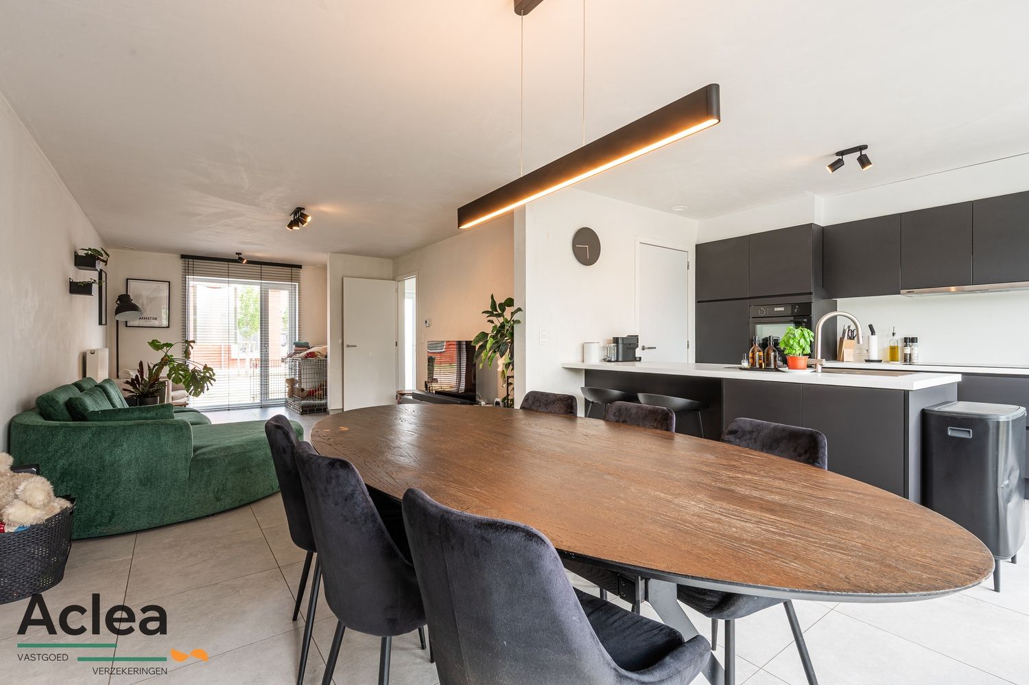 Recente energiezuinige woning met 3 tot 4 slpks foto 6