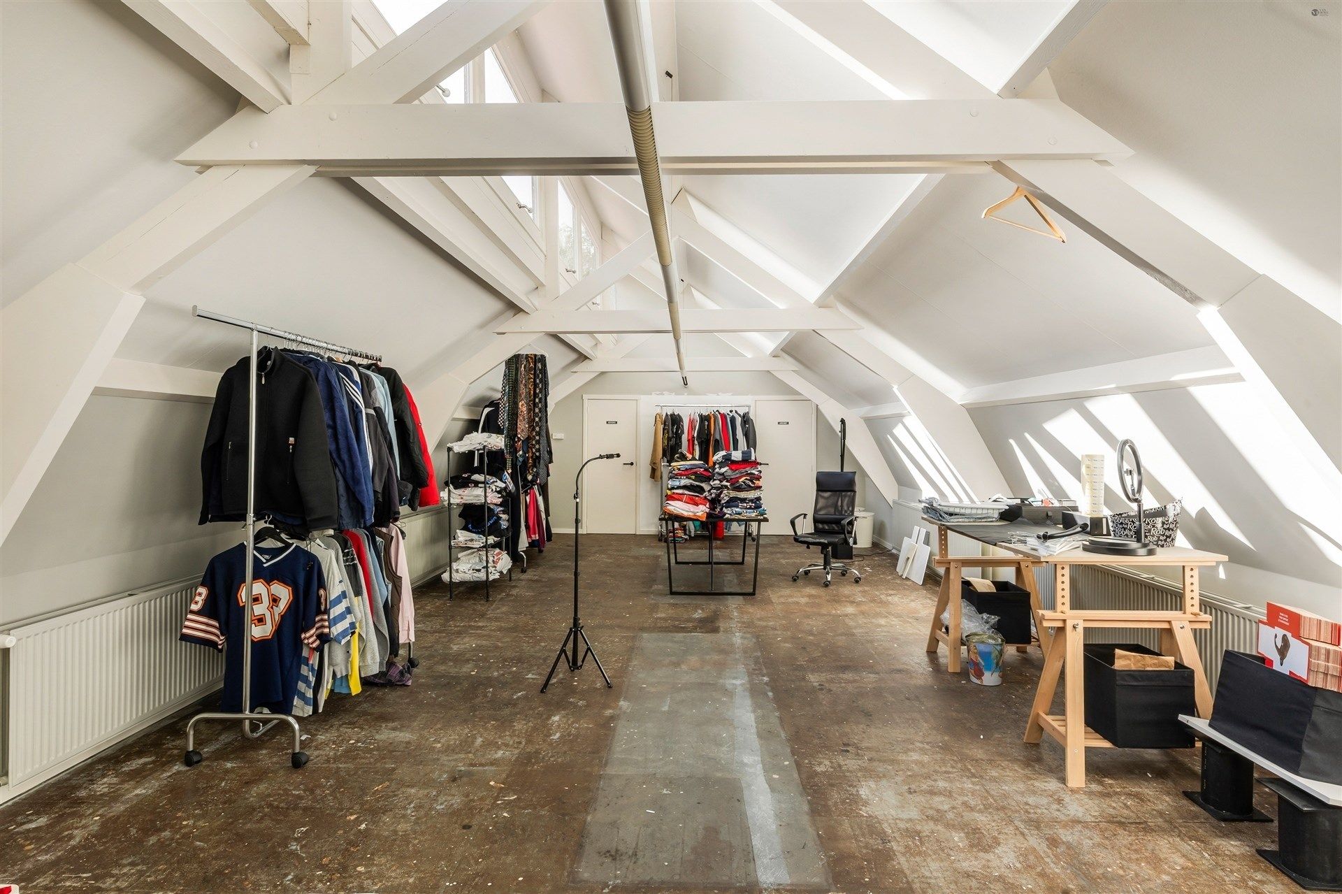 Stijlvolle en hoogwaardig afgewerkte villa met bijgebouw op fantastische locatie op perceel van 1784 m² foto 63