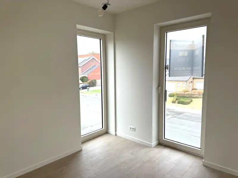Energiezuinig 2 slpkm appartement met terras en staanplaats foto 6