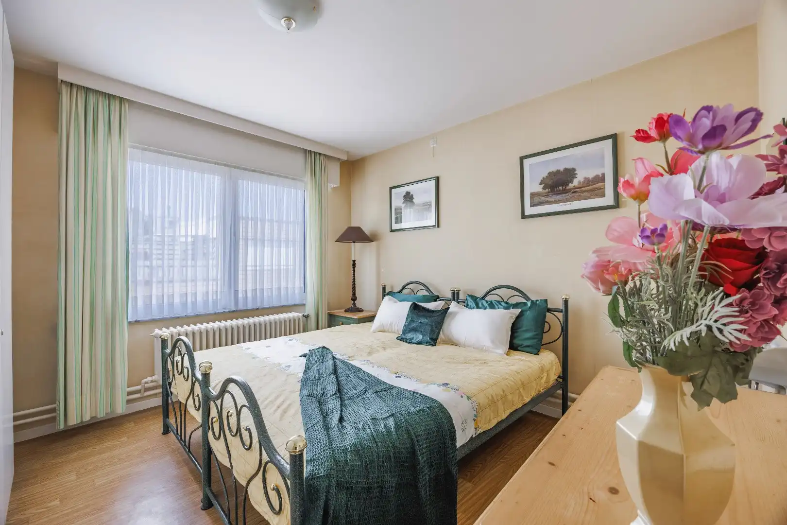 Instapklare, lichtrijke bel-etage woning met ruime garage en terras op centrale ligging foto 14