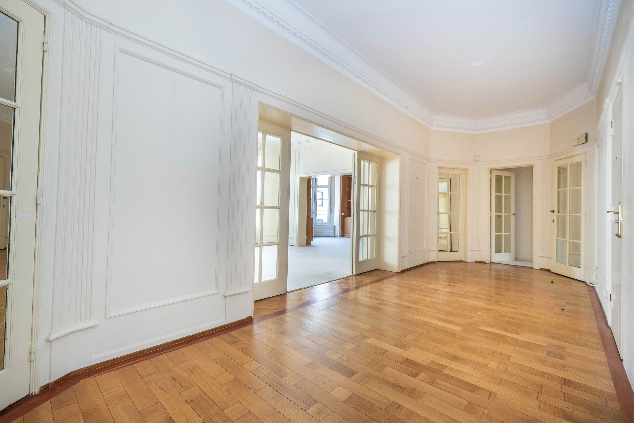 Appartement met 4 slaapkamers + P foto 5