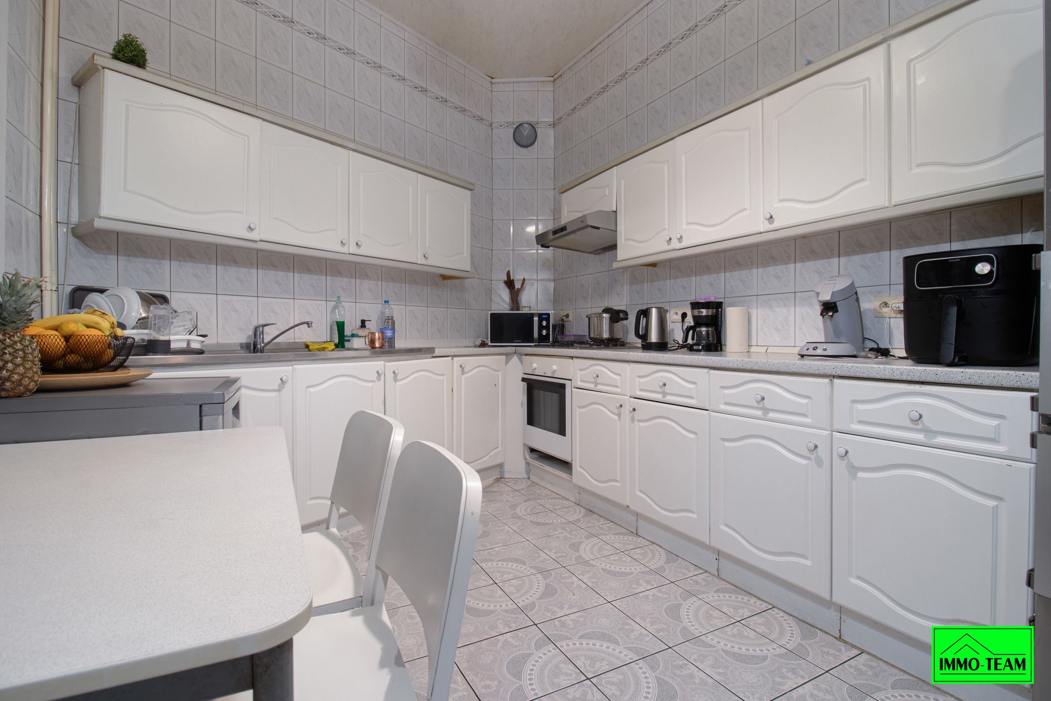 Ruim herenhuis met commercieel gelijkvloers foto 5