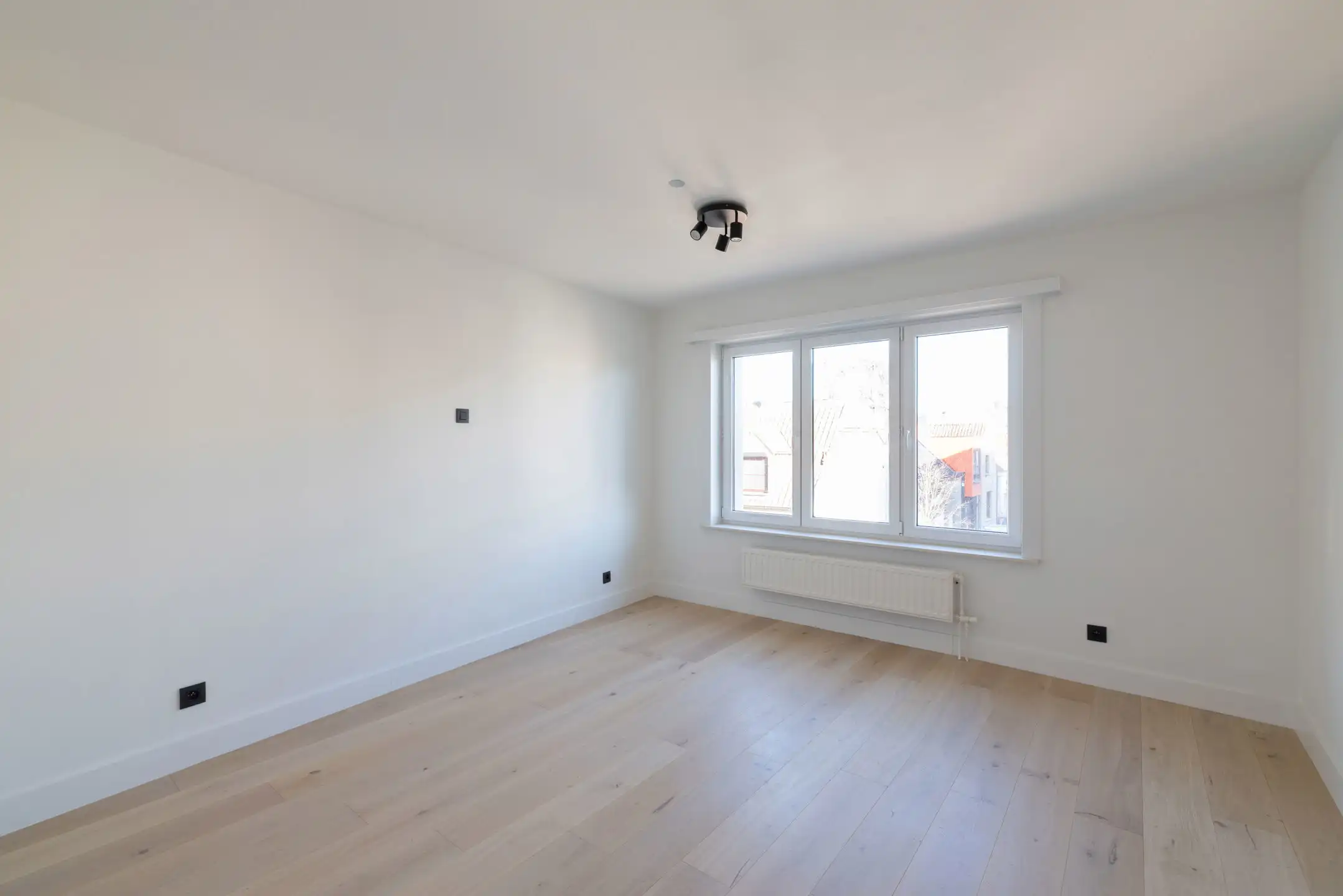 Gerenoveerd appartement met 2 slaapkamers te Knokke-Heist foto 12