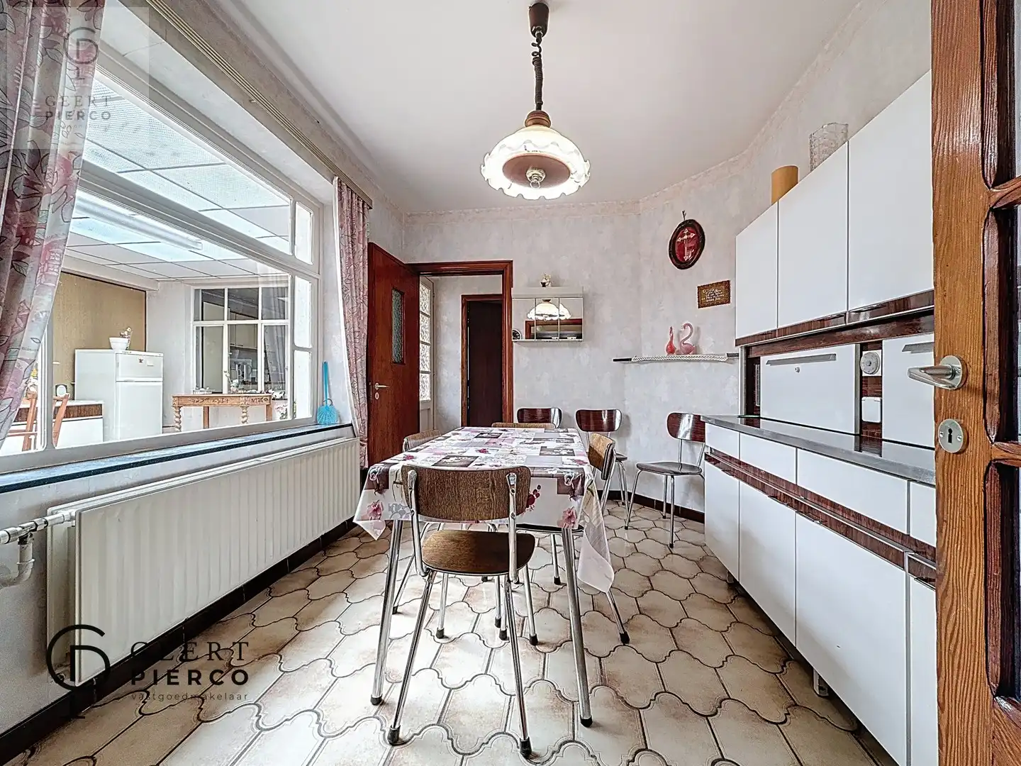 Gezellige stadswoning te Landen foto 6