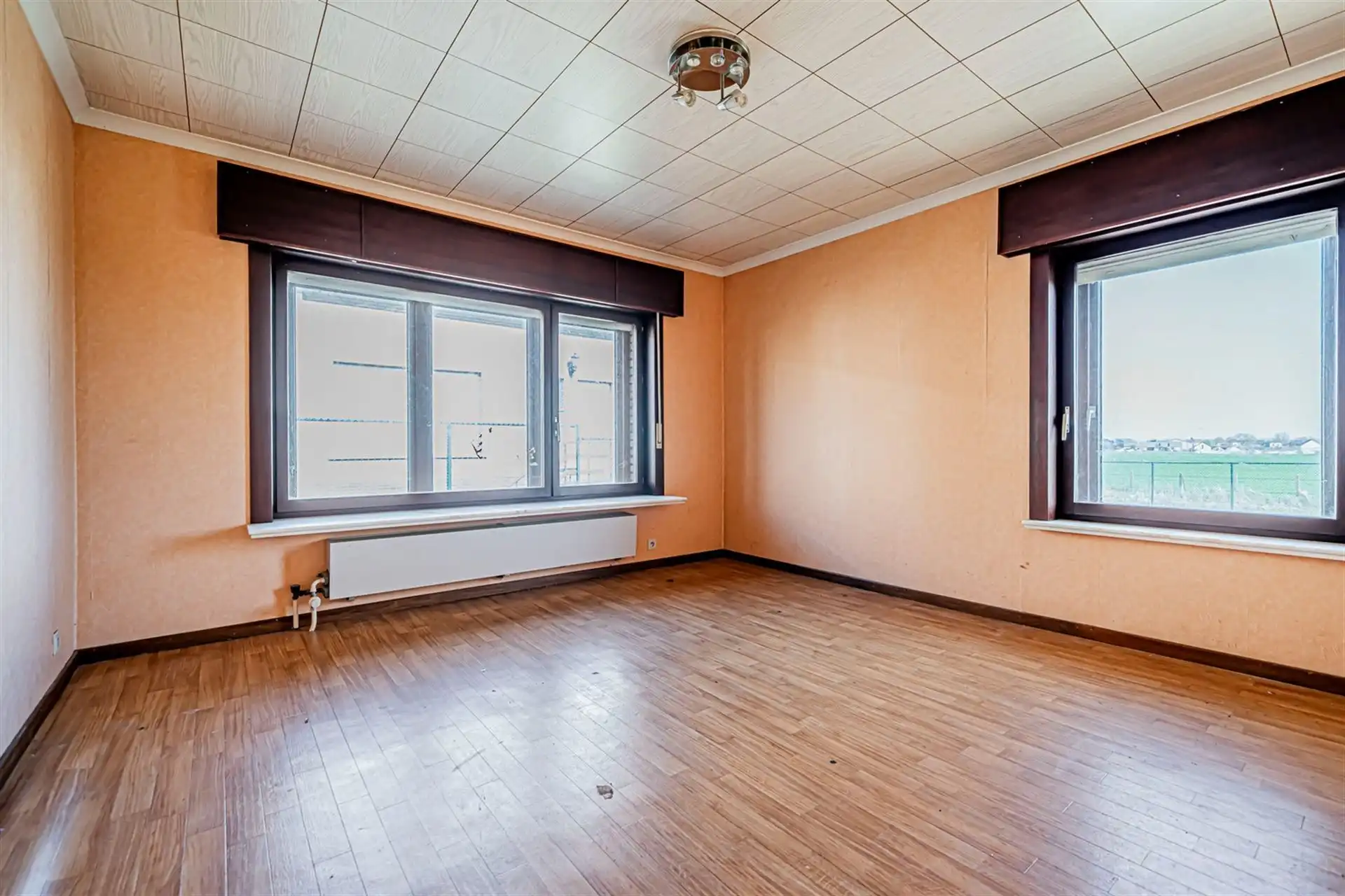 Vrijstaande woning met 3 slaapkamers, gelegen op een mooi perceel van 910m² foto 11