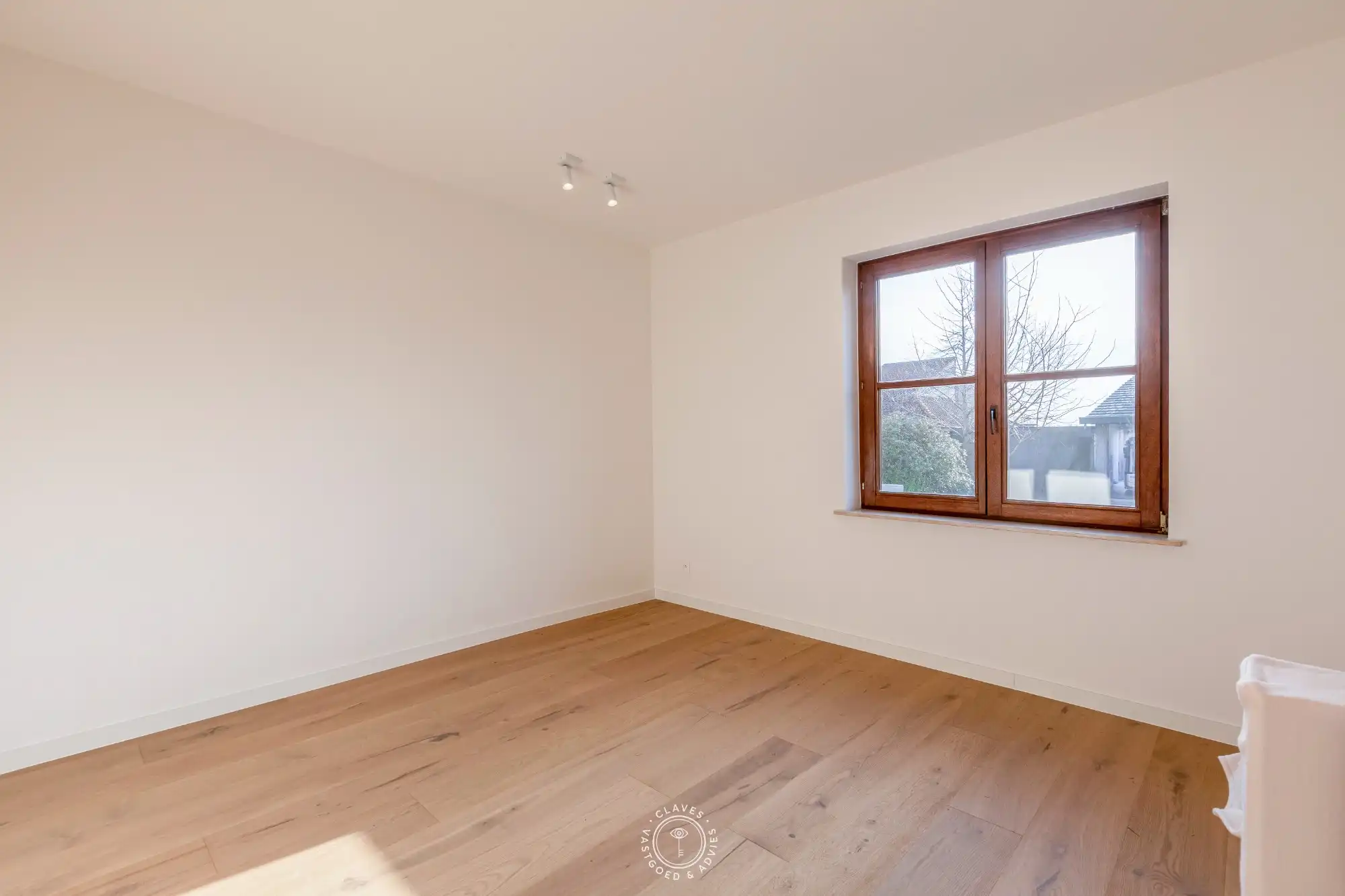 Prachtig gerenoveerde villa met westelijk georiënteerde tuin foto 23