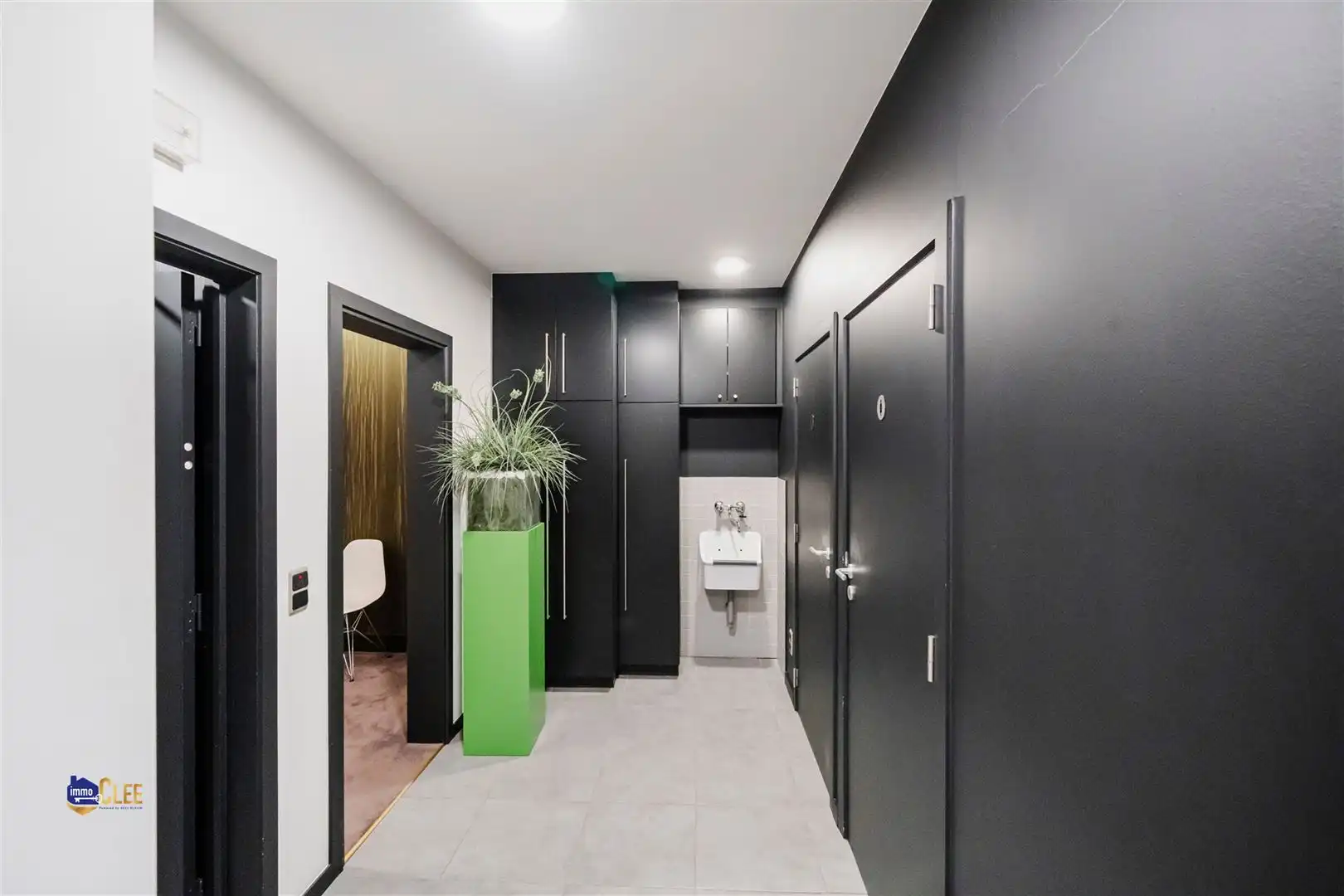 Commercieel handelspand met veel mogelijkheden in Sint-Truiden foto 13