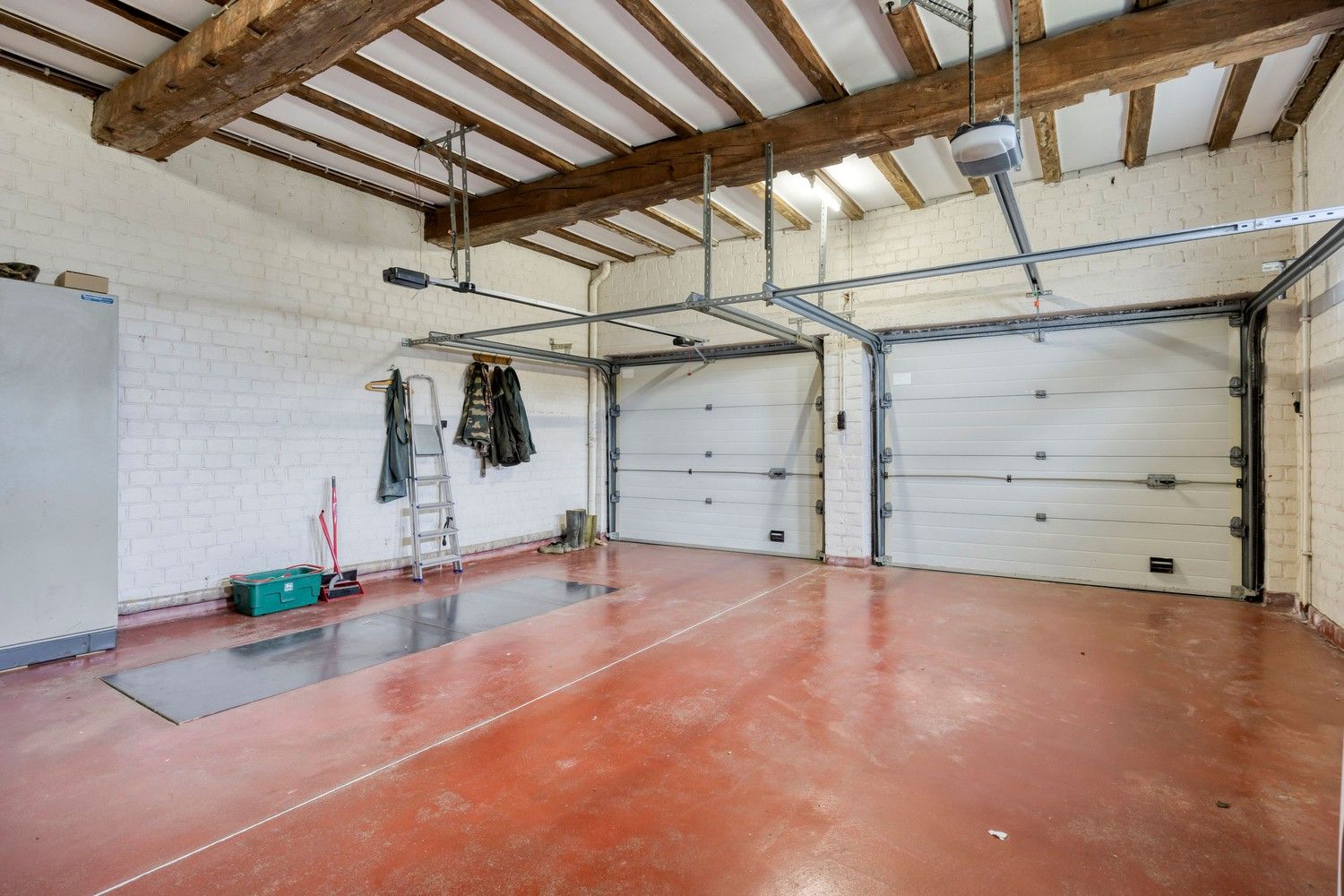 discreet achterin gelegen villa, uitzonderlijk rustig op 6,10 hectare foto 23