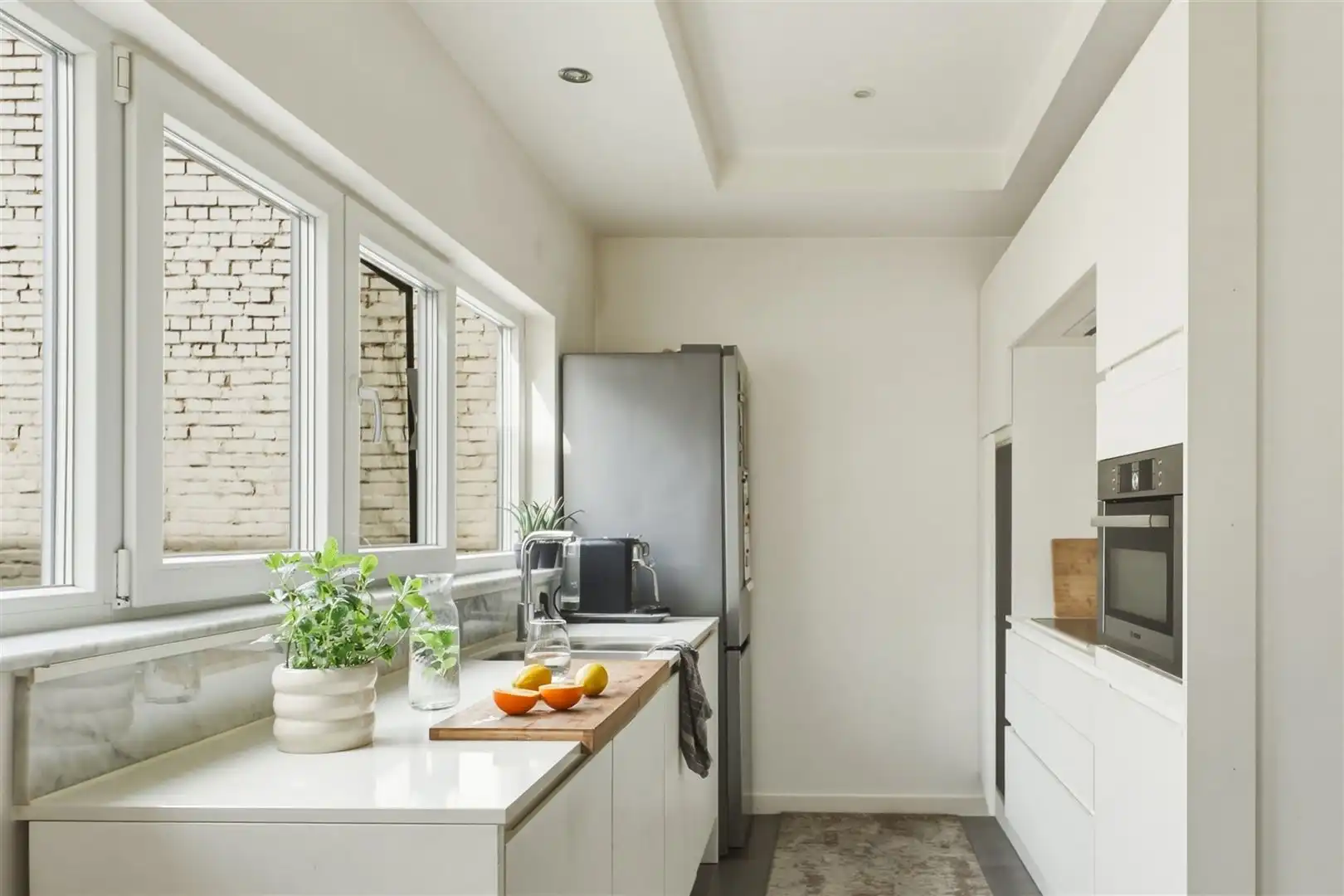 Volledig gerenoveerde gezinswoning met 5 slaapkamers foto 4