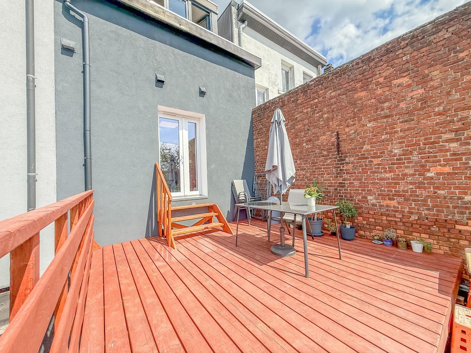 Ruime, instapklare (handels)woning in hartje Temse foto 15