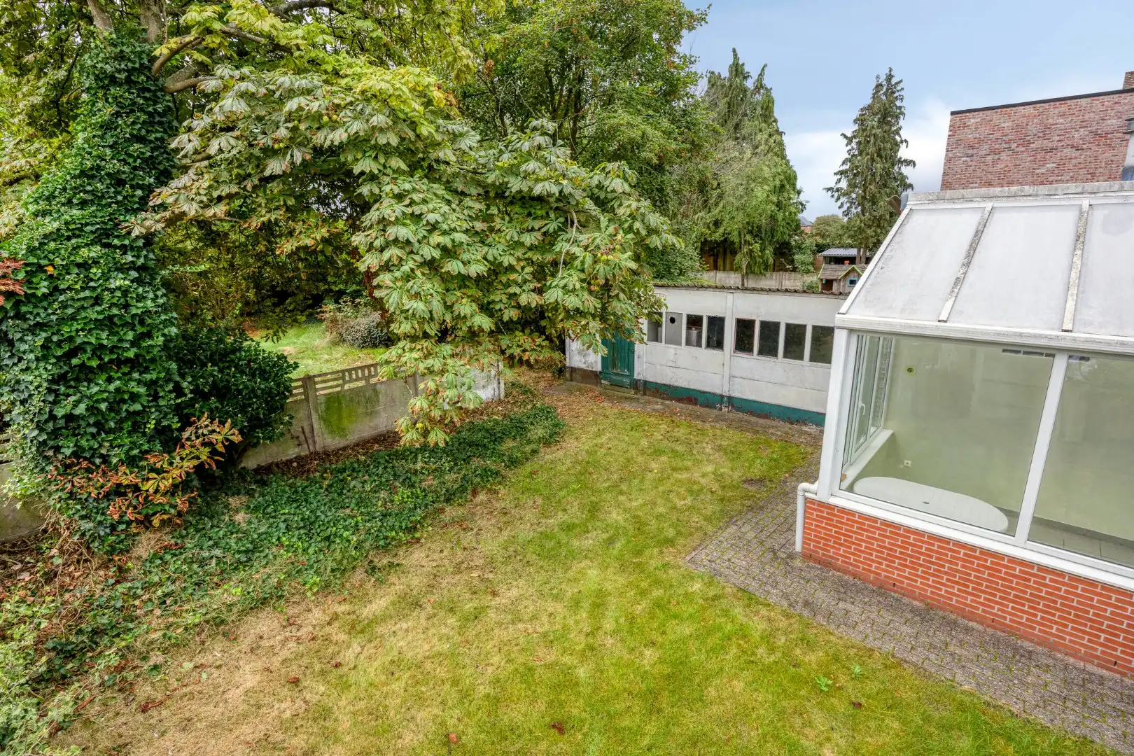 Te renoveren woning met 2 slpks op een perceel van 827 m² !  foto 27