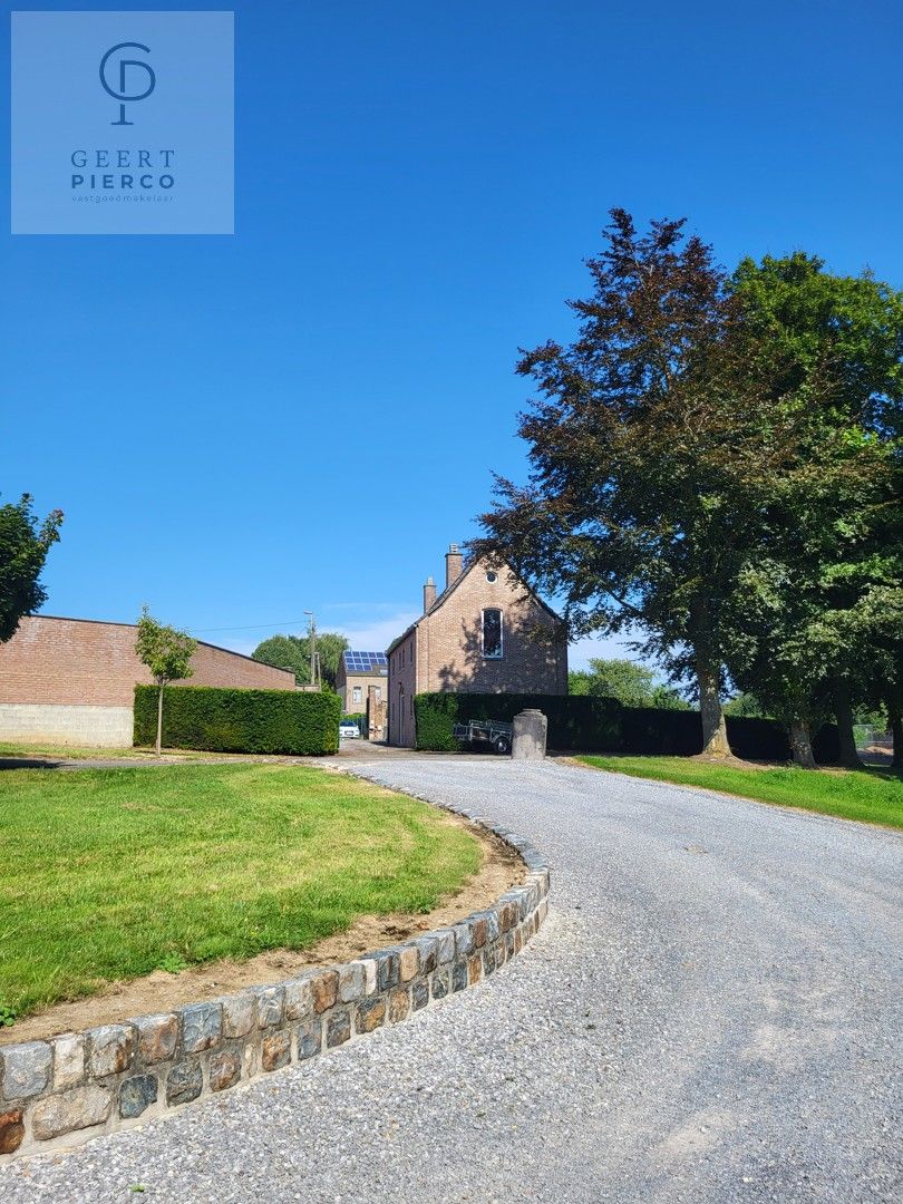 Maison unifamiliale dans un parc privé arboré - eengezinswoning gelegen in een privé park langs kasteel foto 4