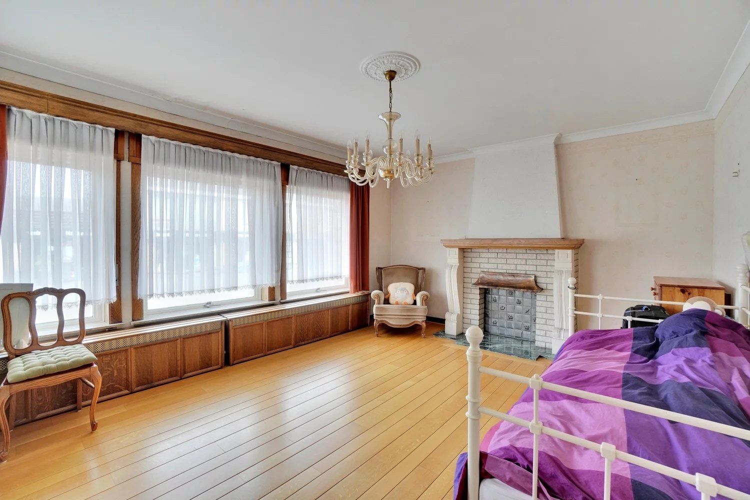 Halfopen bebouwing met 3 slaapkamers en handelspand foto 15