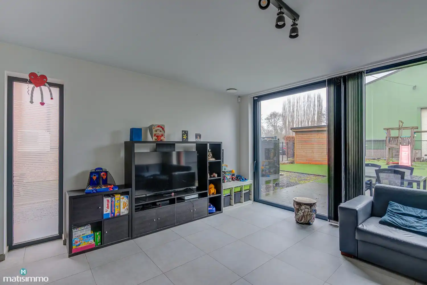 RECENTE NIEUWBOUWWONING MET 3 SLAAPKAMERS EN TUIN NABIJ CENTRUM KORTESSEM foto 9