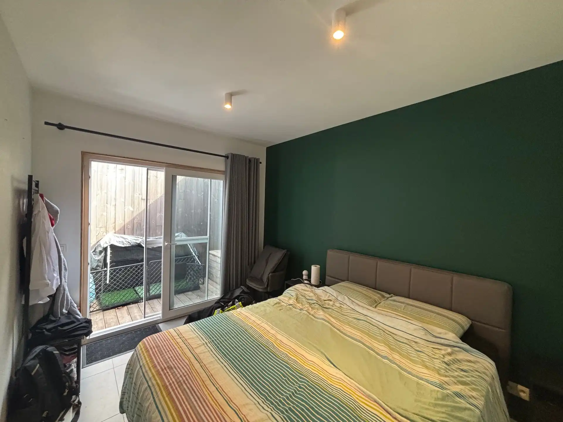 Ruime woning met 3 slaapkamers te Nieuwerkerken, op fietsafstand van het centrum van Aalst foto 5