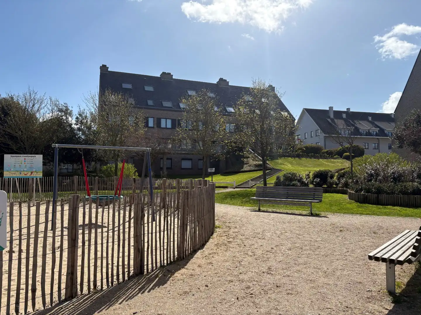 Zonnig duplex appartement met terras – vlak bij zee foto 19