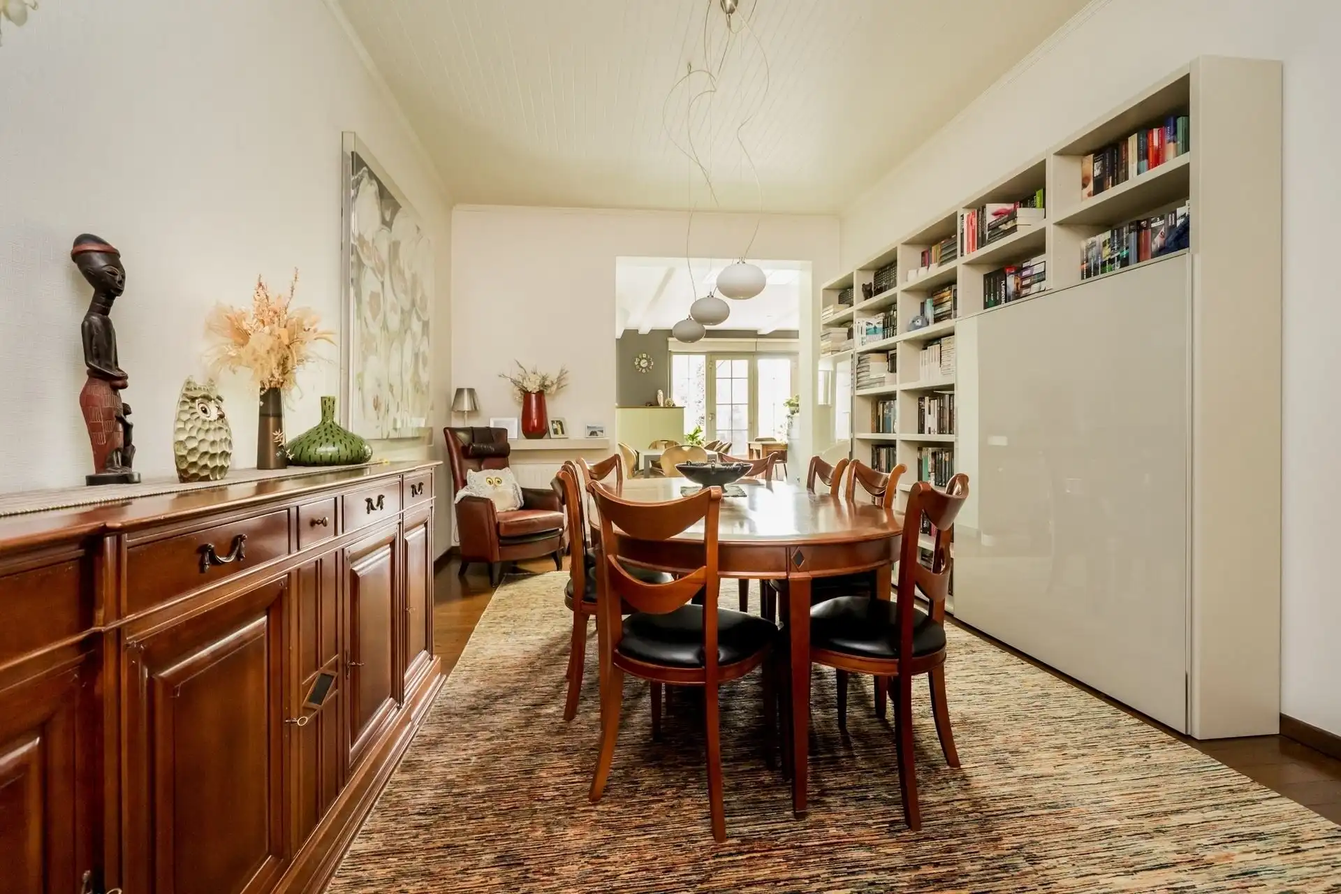 Ruime karaktervolle woning met 6 slpks en tuin! foto 8