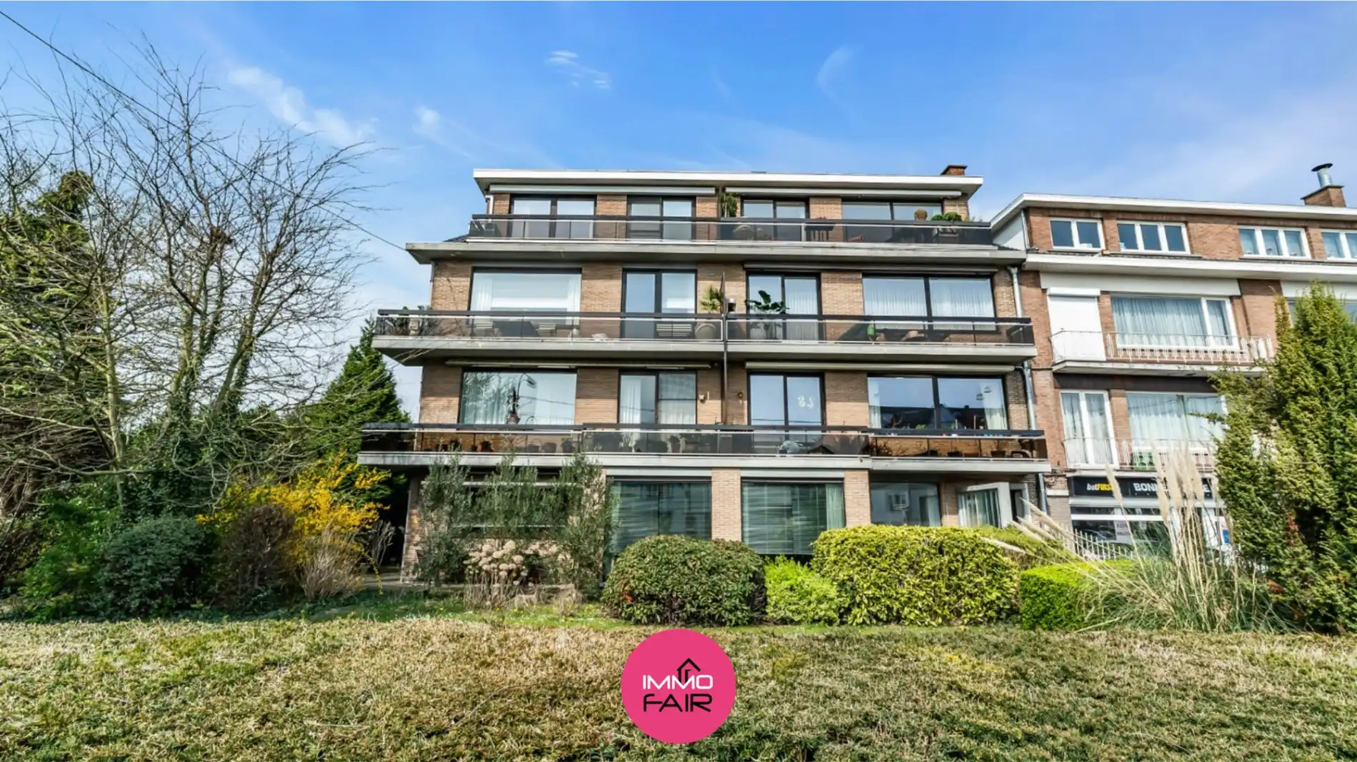 Modern, instapklaar appartement met dubbel terras vlakbij Maastricht foto 7