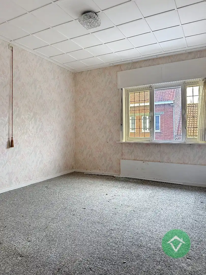 Woning met kleine loods te Gistel  foto 12