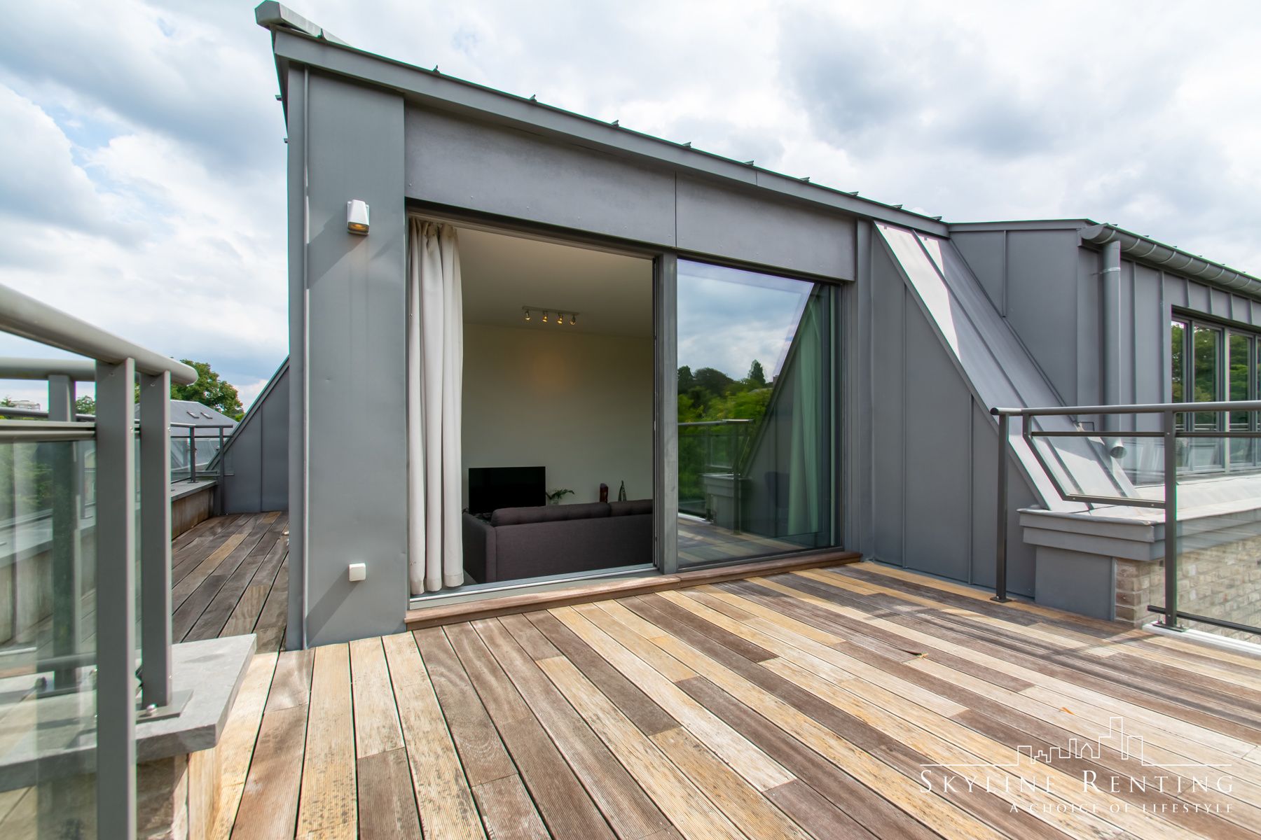 Fantastische gemeubeld 2 kamers PENTHOUSE (Ter Kameren Bos) foto 11