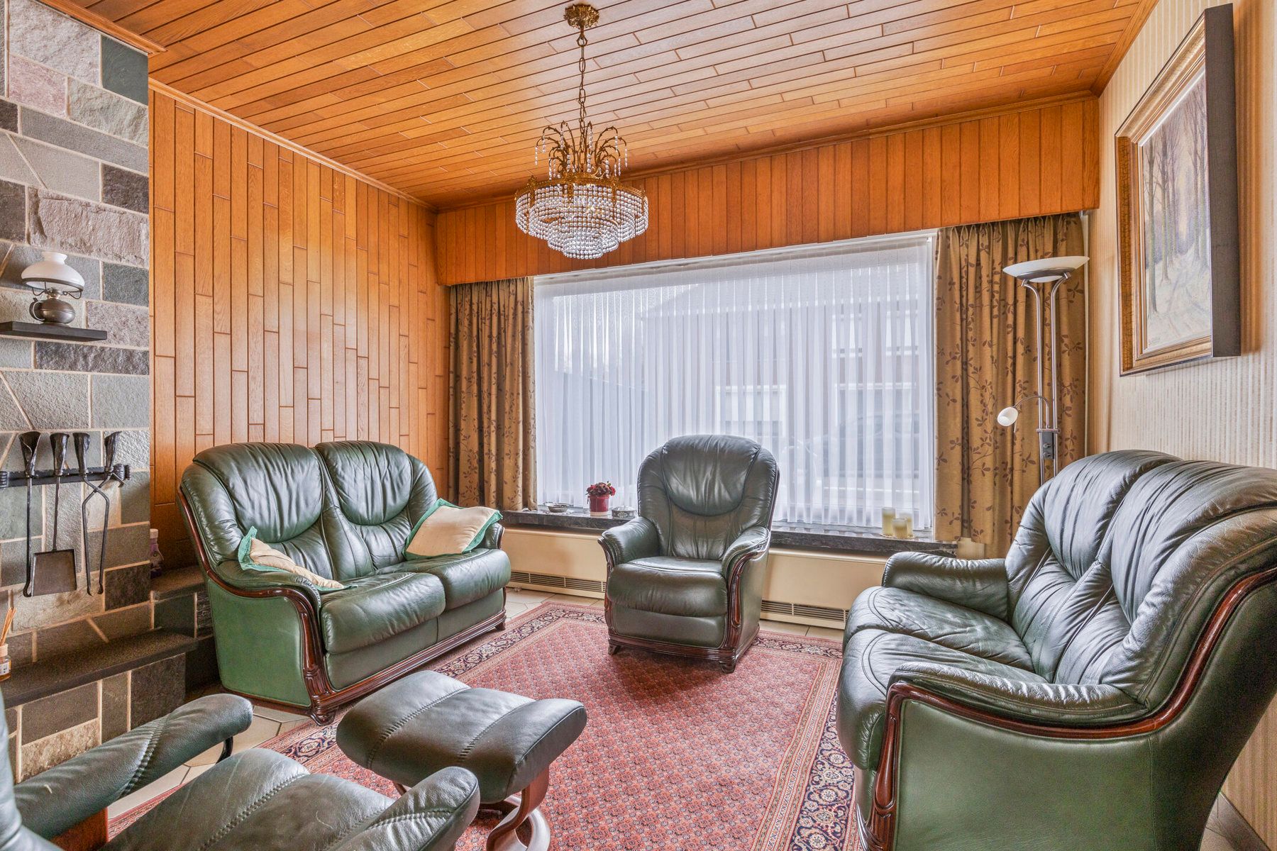 Ruime woning met tuin én garage in hartje Belsele foto 4