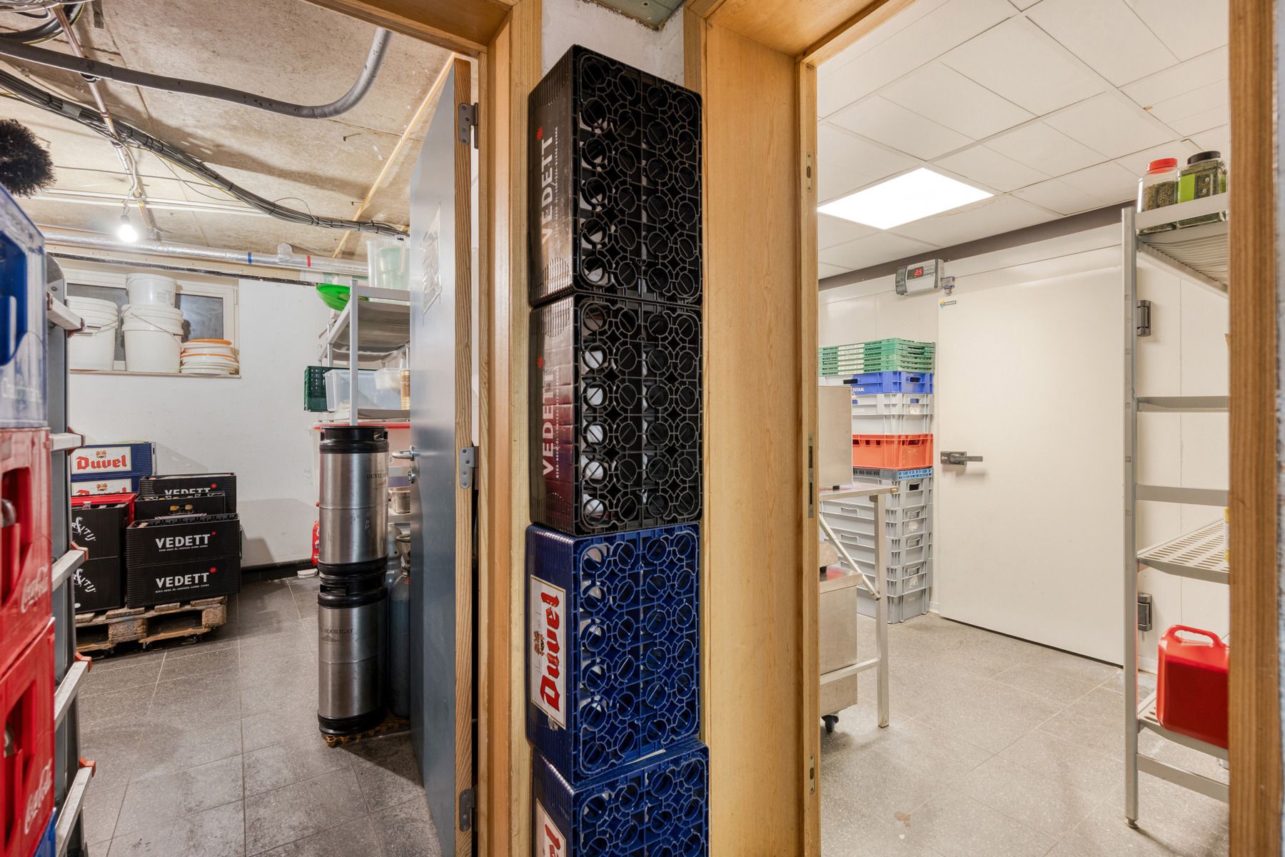 Handelsgelijkvloers op AAA-locatie foto 16