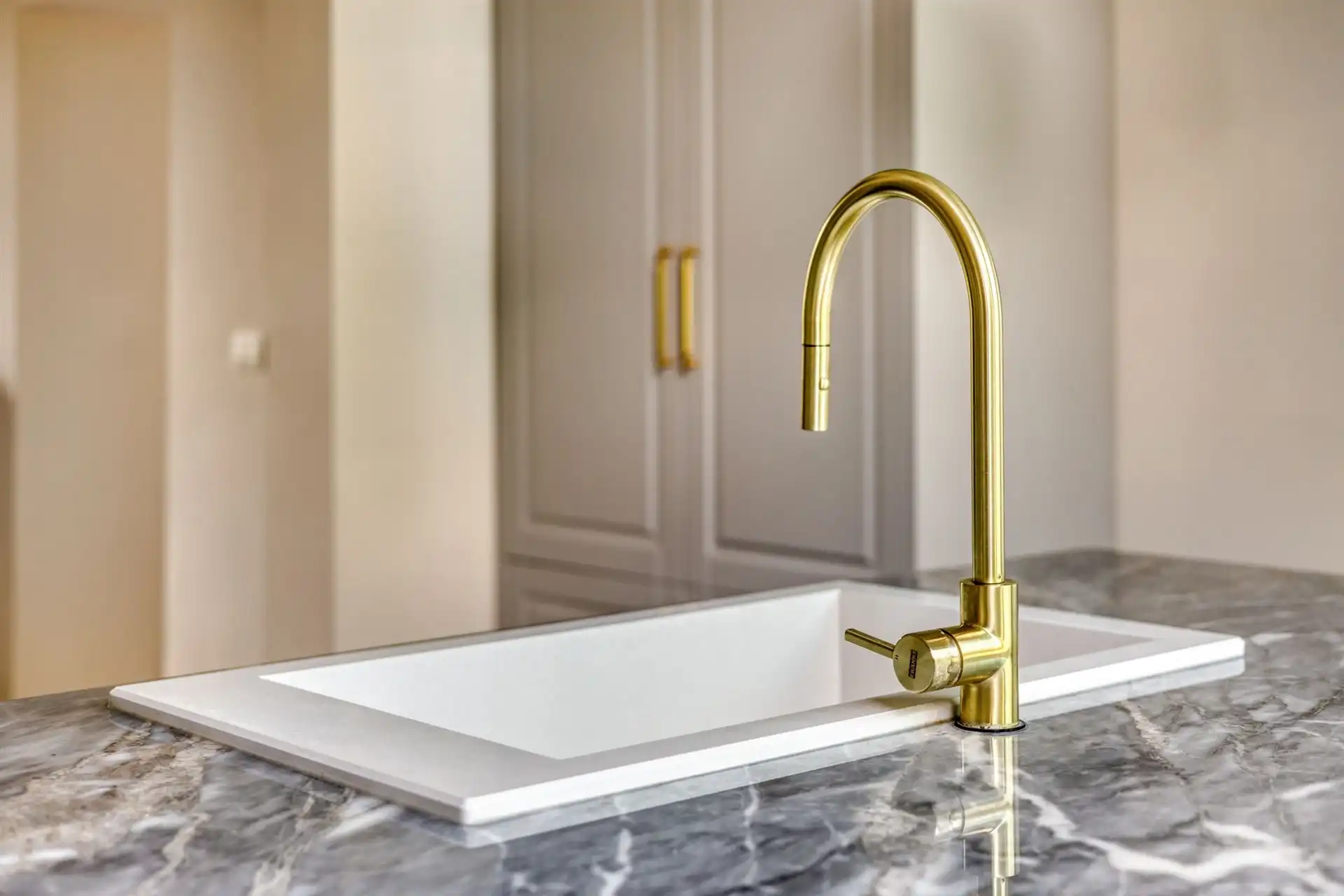 Prachtig gerenoveerde & charmante 3-gevel woning in centrum foto 15